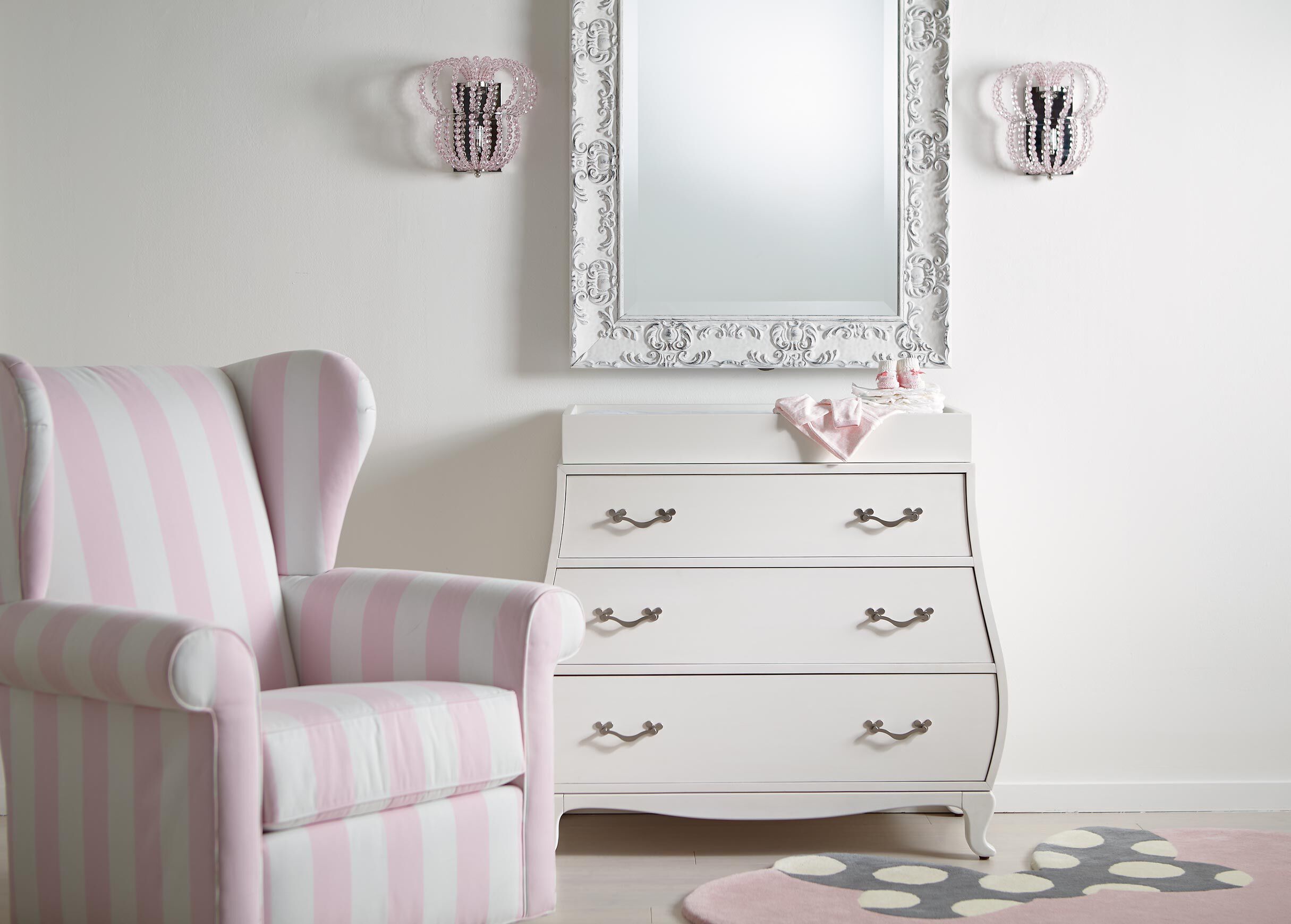 changing topper for dresser