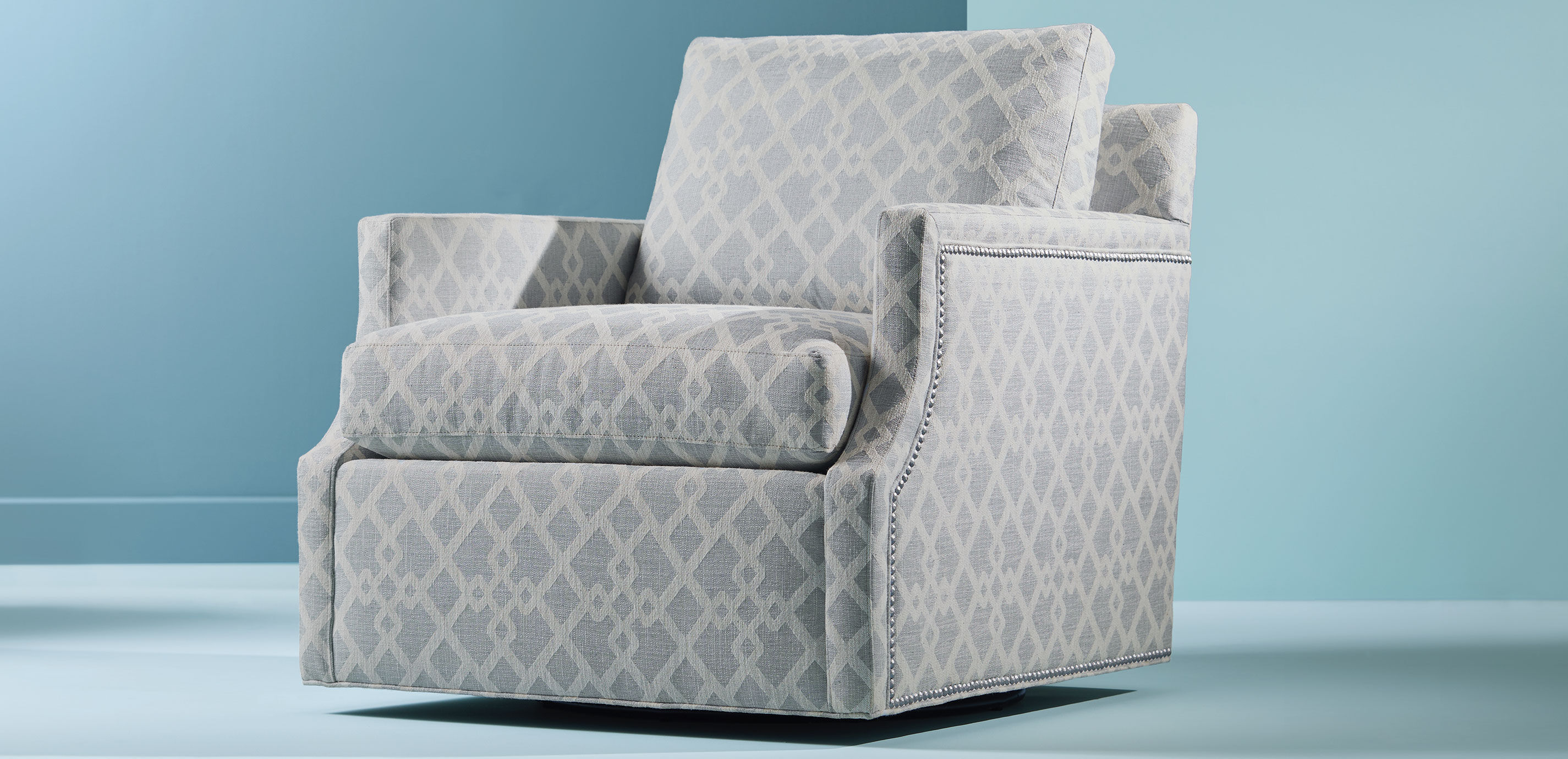 Allyce Swivel Chair_4