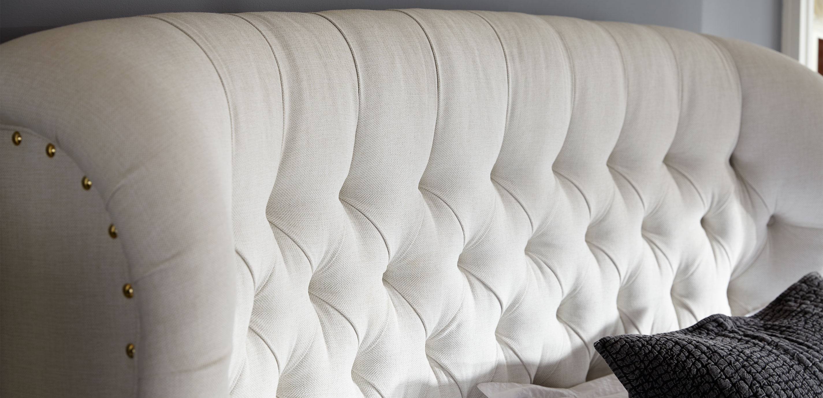 Woolson Tufted Upholstered Headboard_6