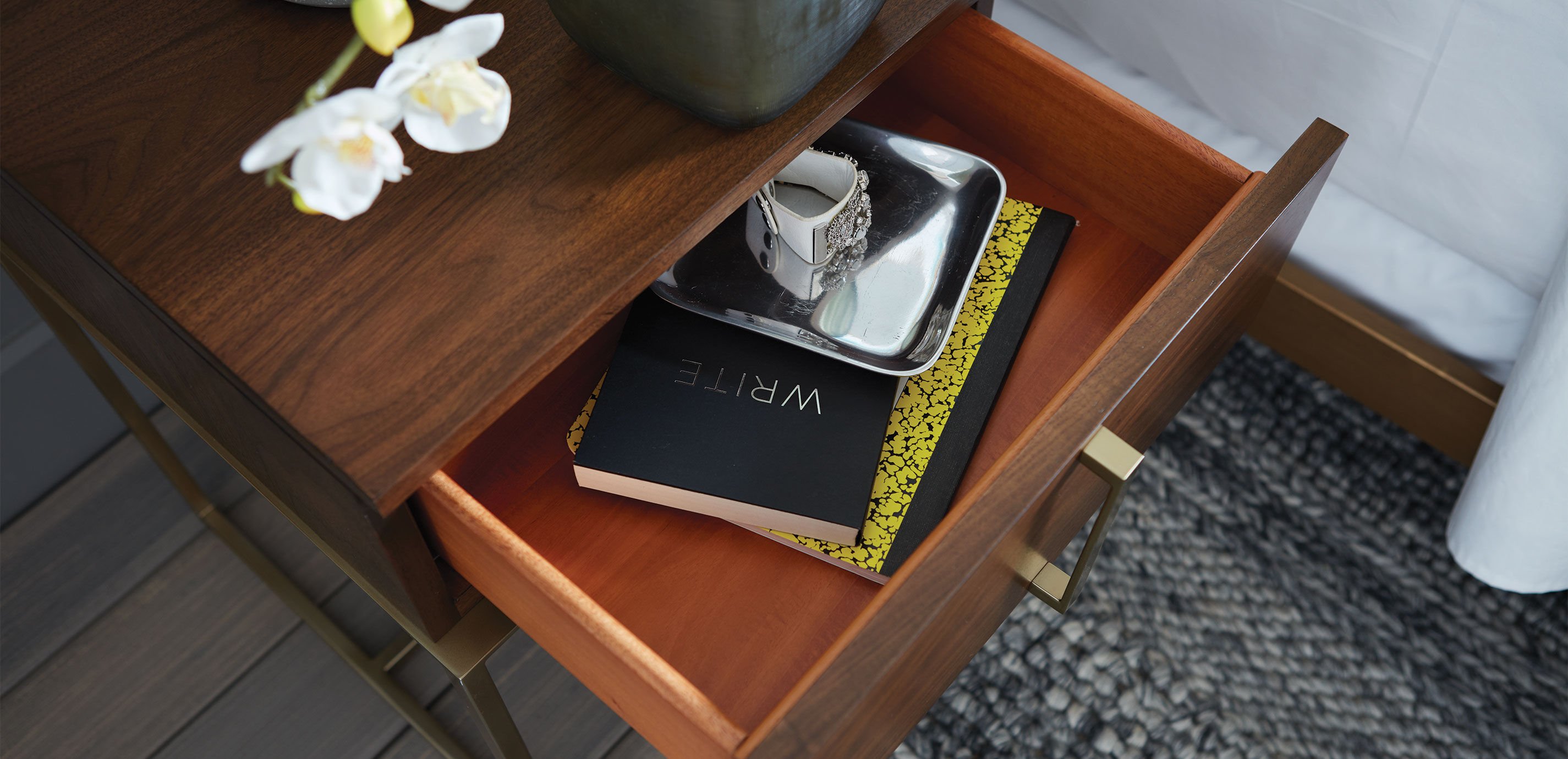 Montclaire Small Night Table_5