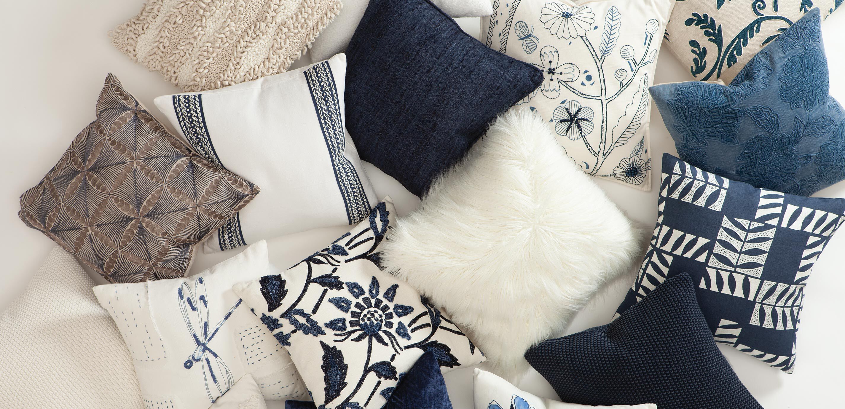 Dragonfly Patch Pillow_6