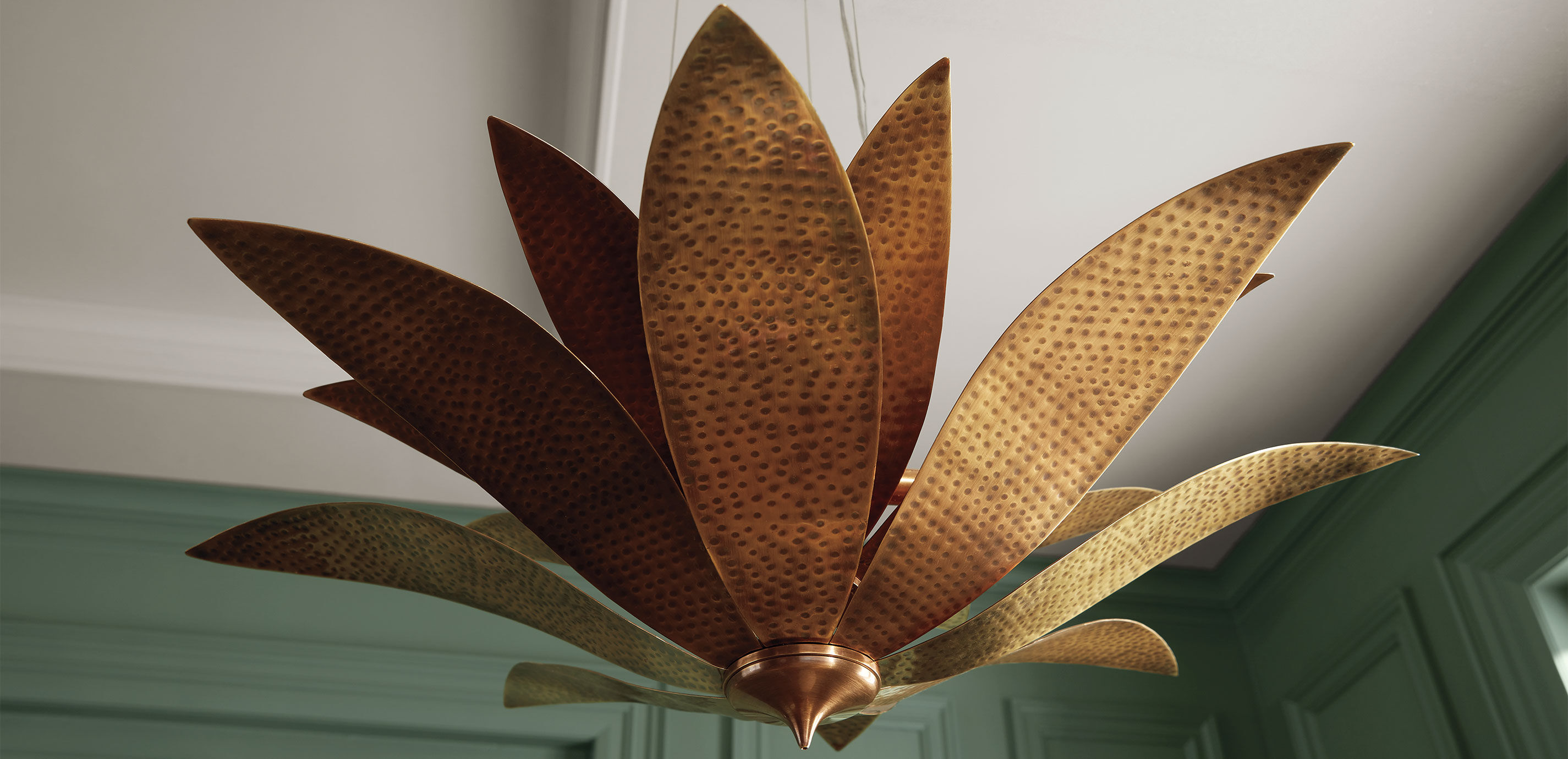 Palmetta Chandelier