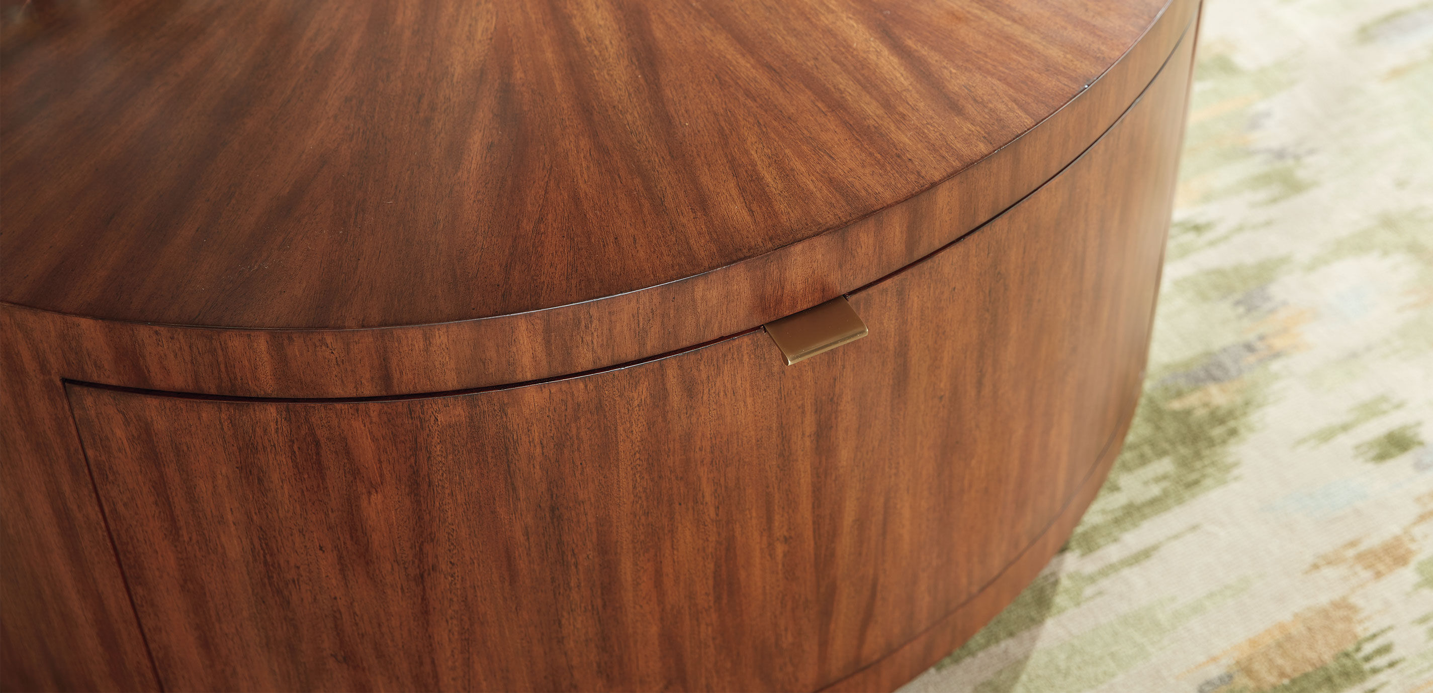 Lainey Round Coffee Table_7