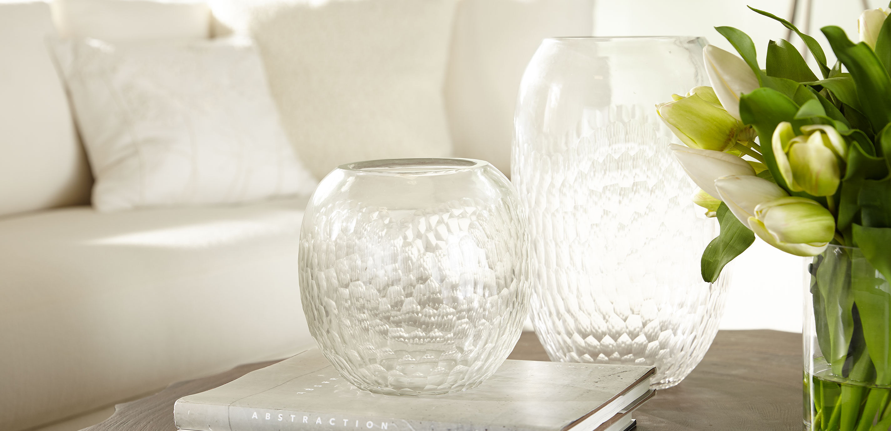 Naveah Clear Cut-Glass Vase_4