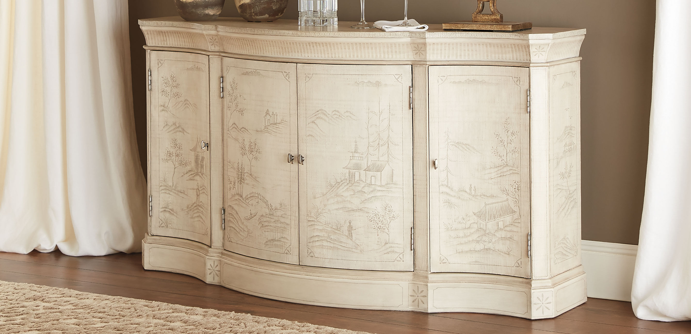 Vivianne Serpentine Console_7