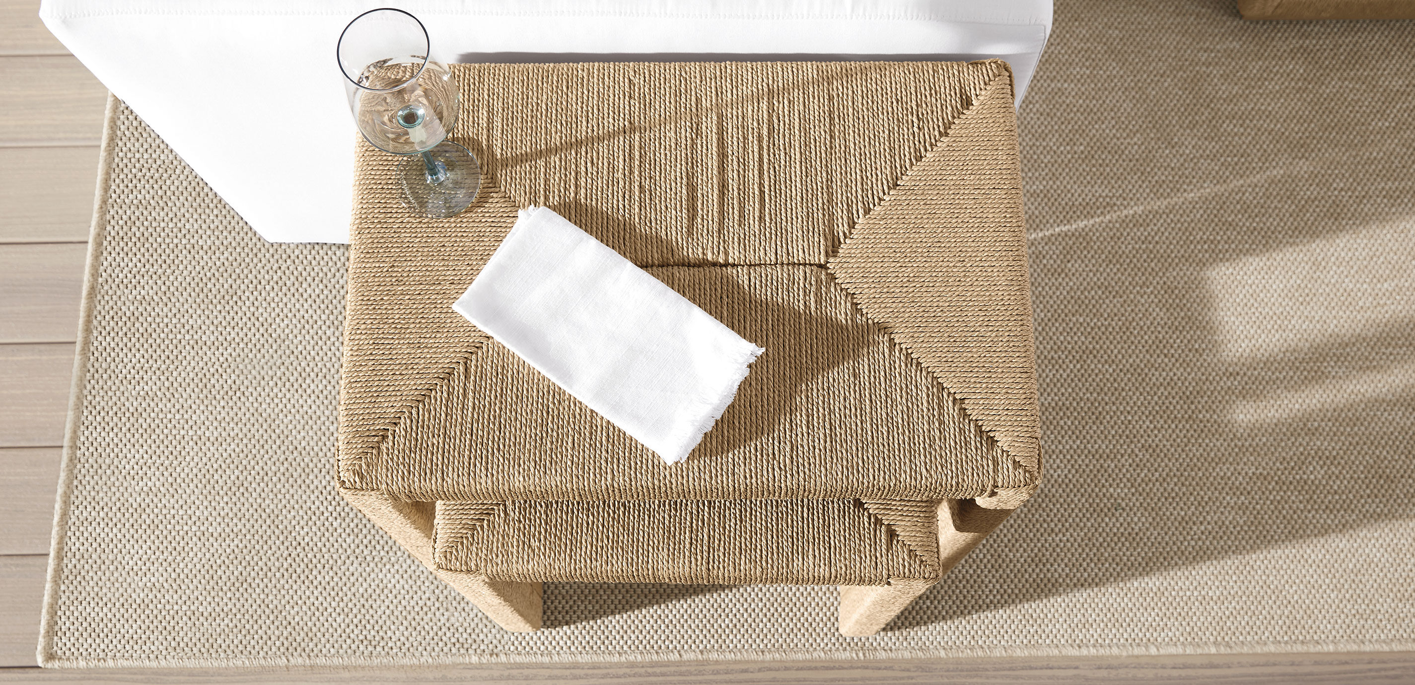 Park Ridge Indoor/Outdoor Rug: Serged Edge_10