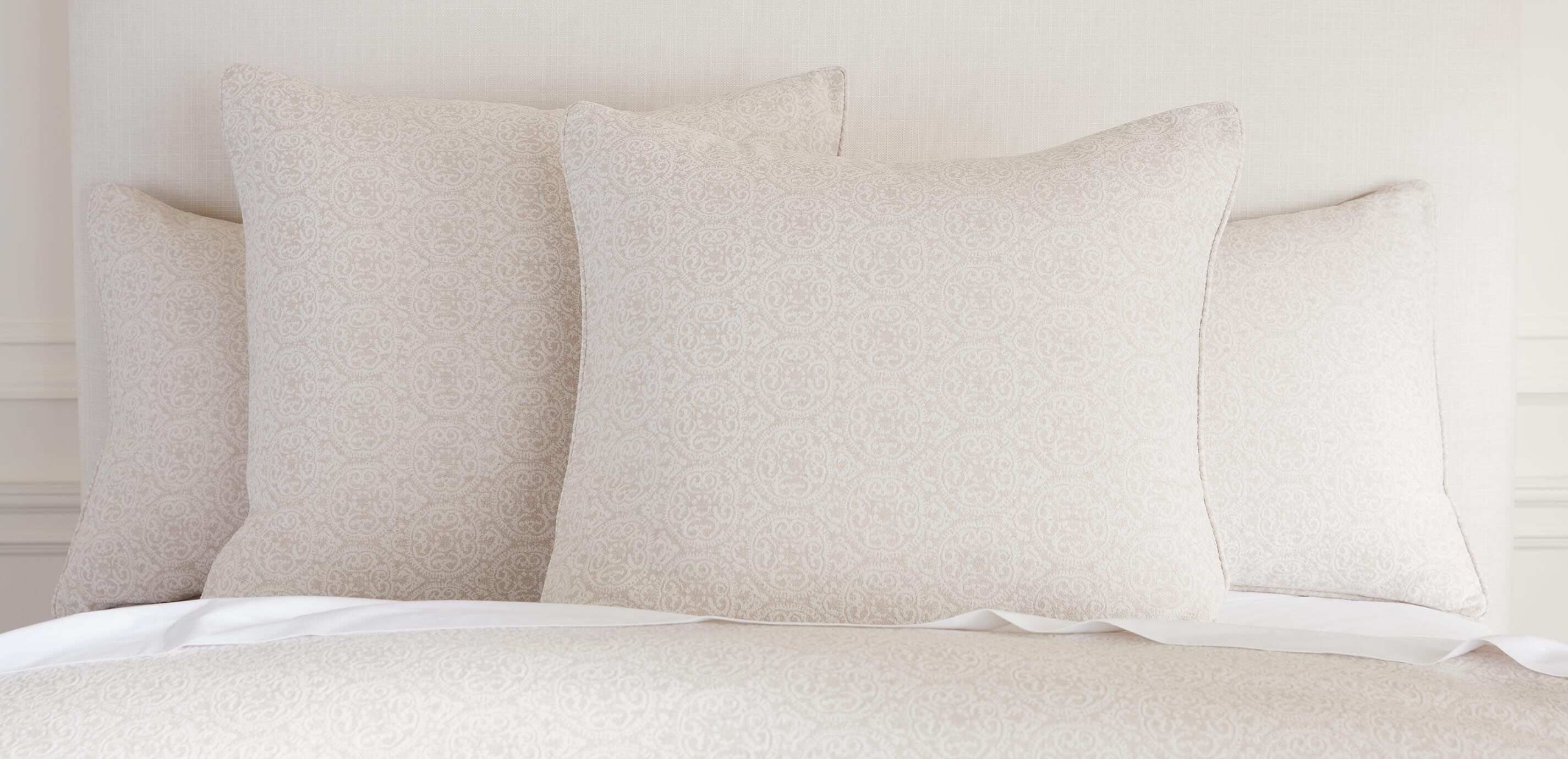 Brushed Chenille Duvet Cover and Shams Set_4