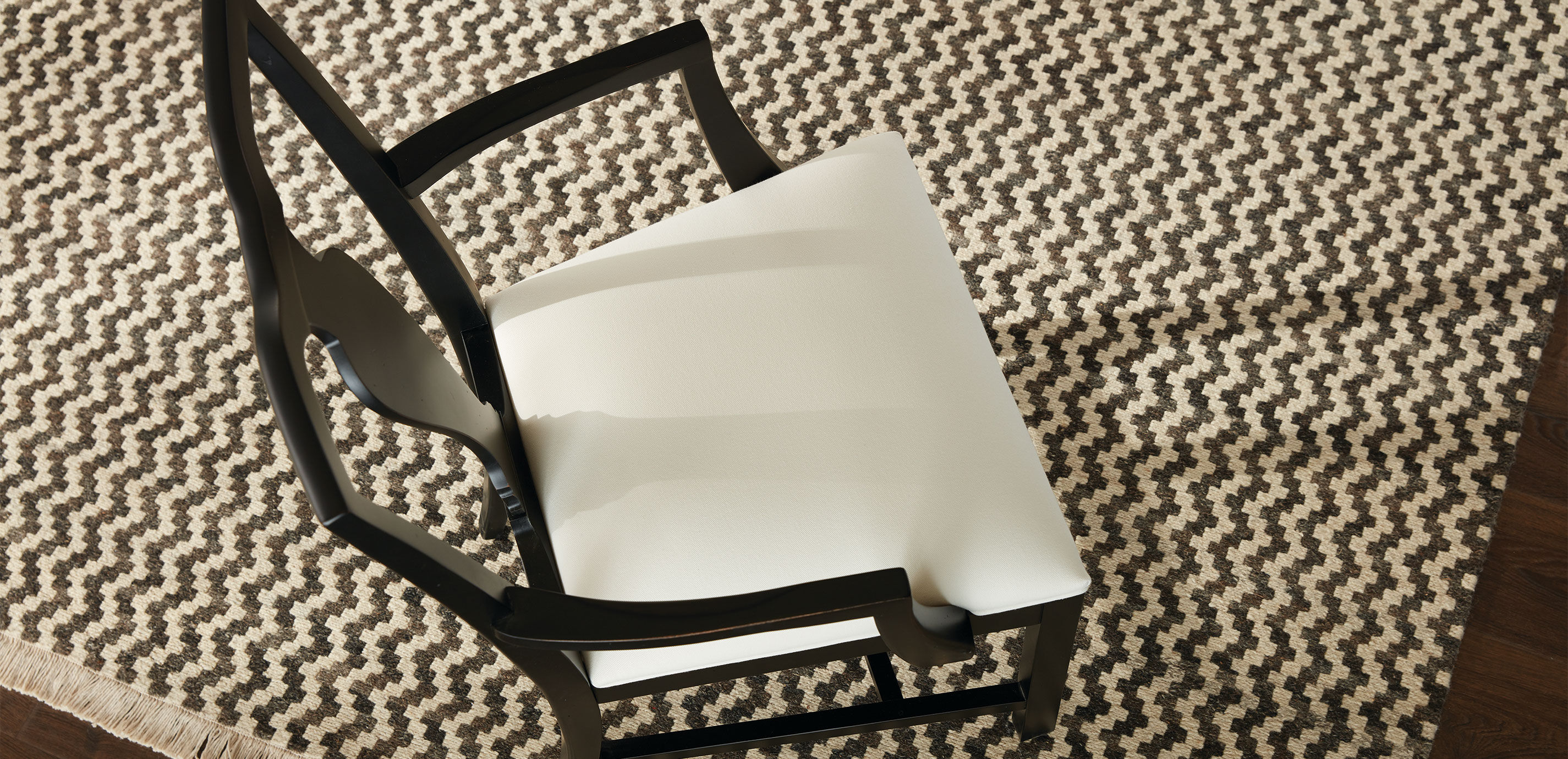 Maddox Dining Armchair_4