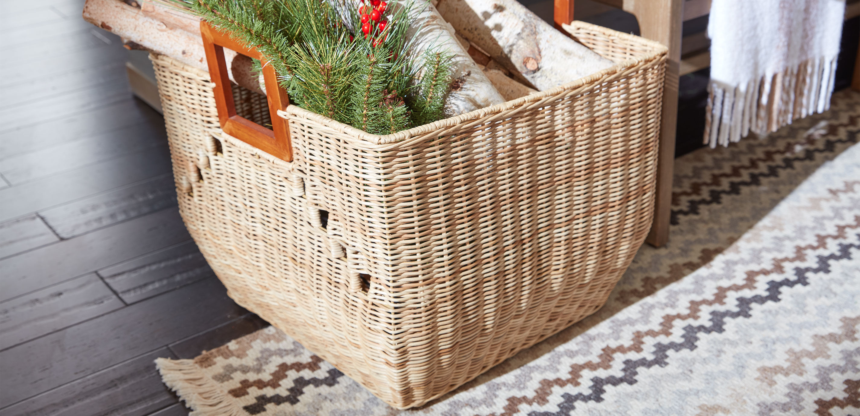 Square Wicker Basket with Wood Handle_6