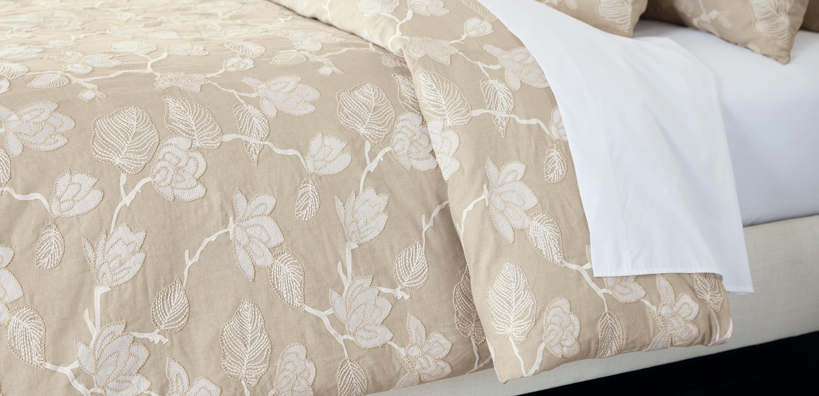 Linen-Blend Floral Embroidered Duvet Cover and Shams Set, Natural_3