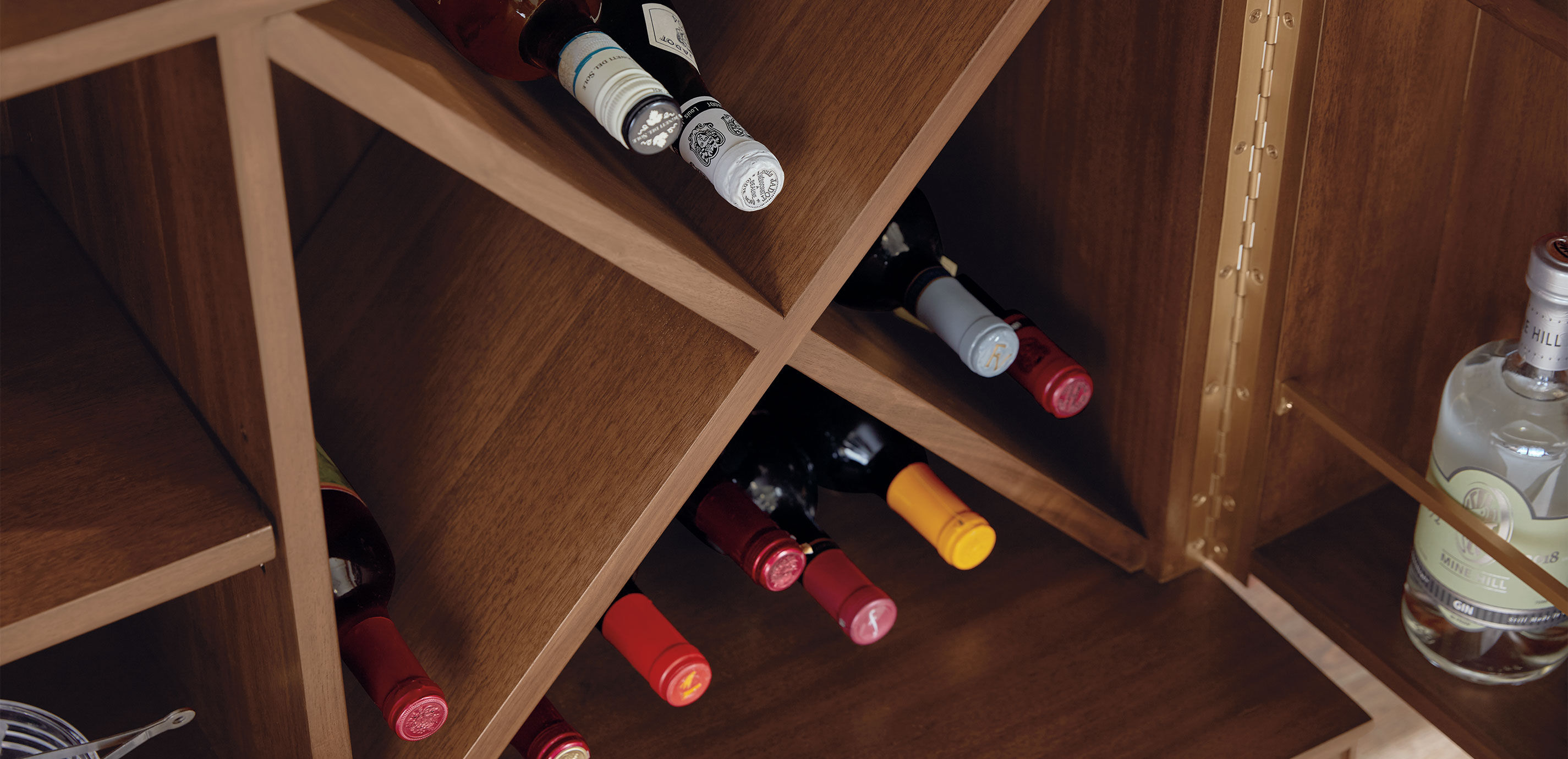 Andie Bar Cabinet_12