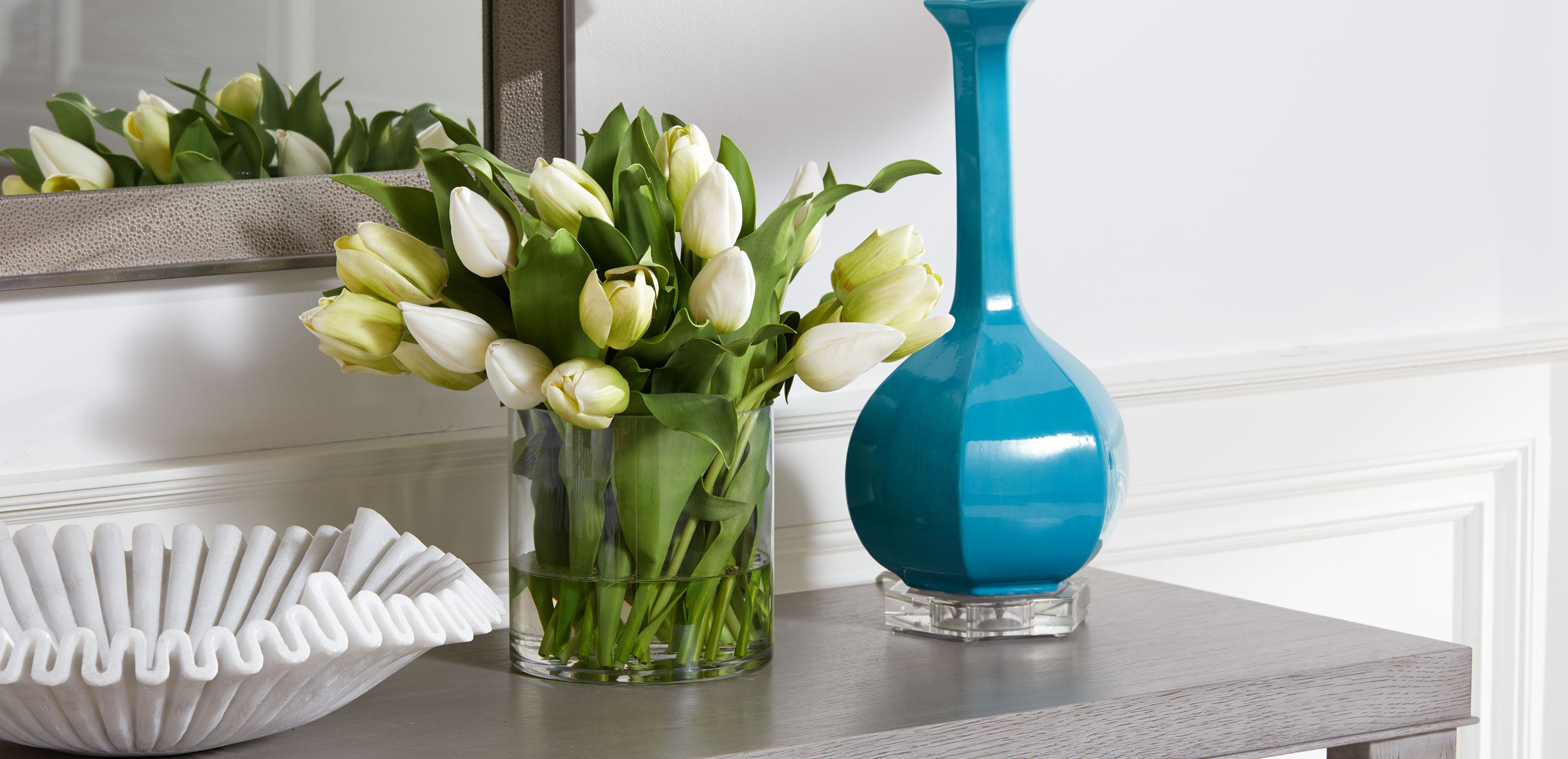 White Tulip Watergarden_1