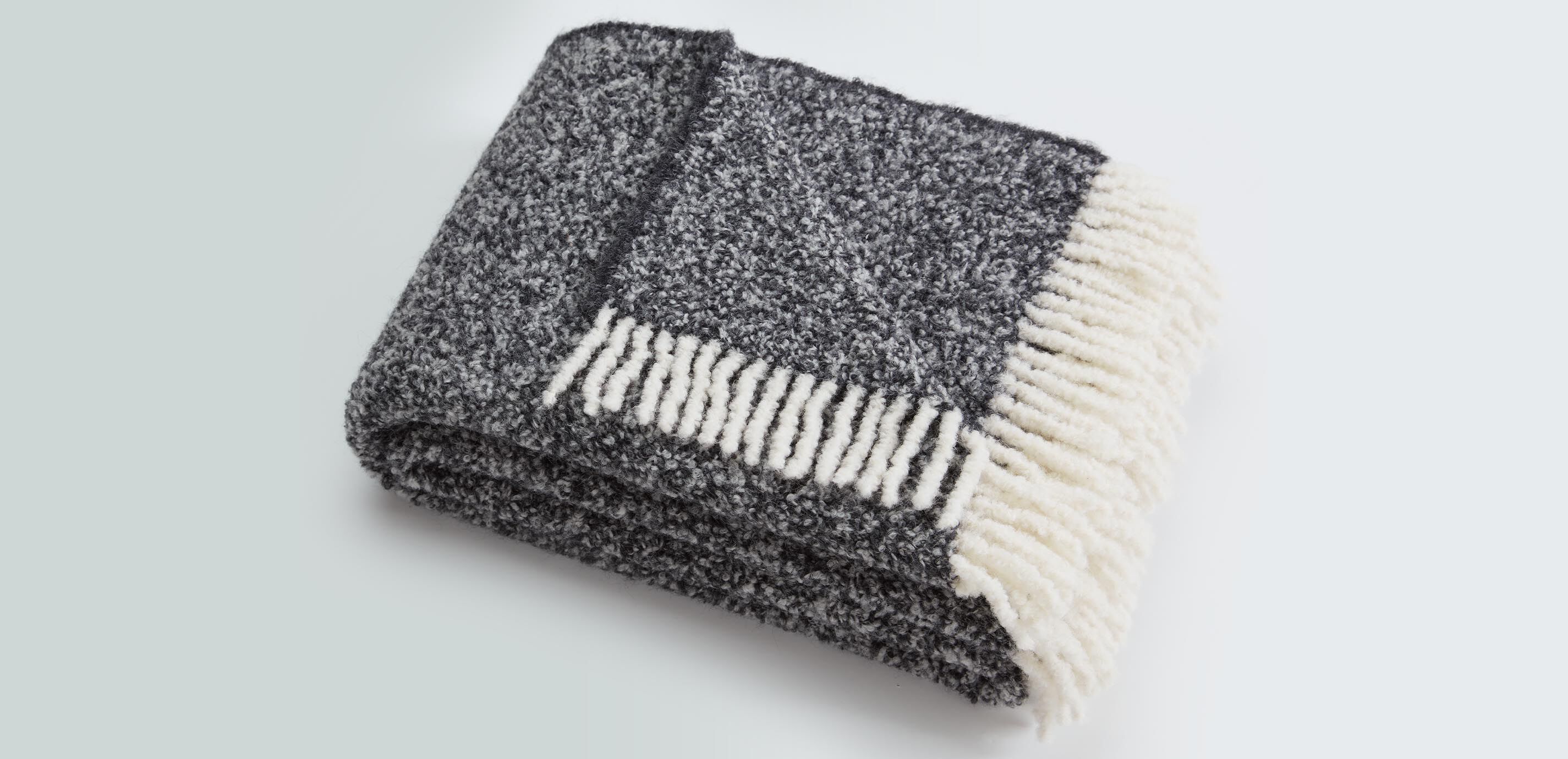 Mixed Boucl&eacute; Alpaca Throw_1