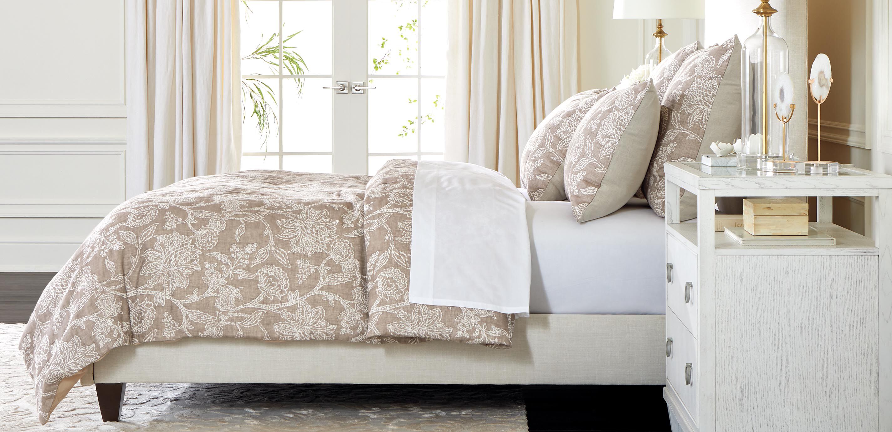 Floral Jacquard Duvet Cover and Shams Set, Tan_1
