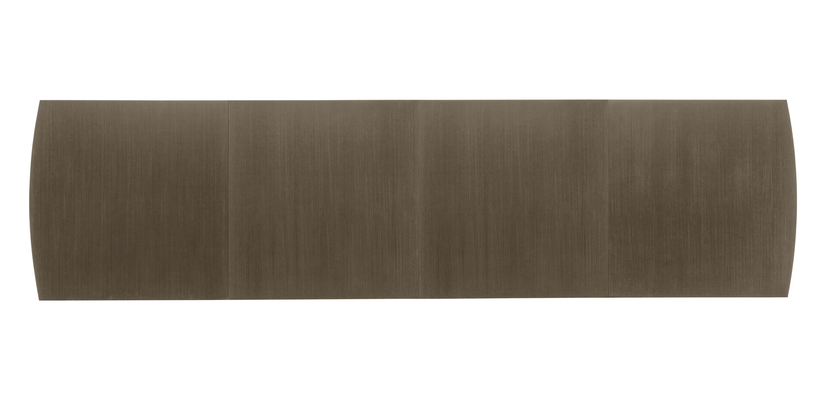 Evansview Grand Dining Table_3