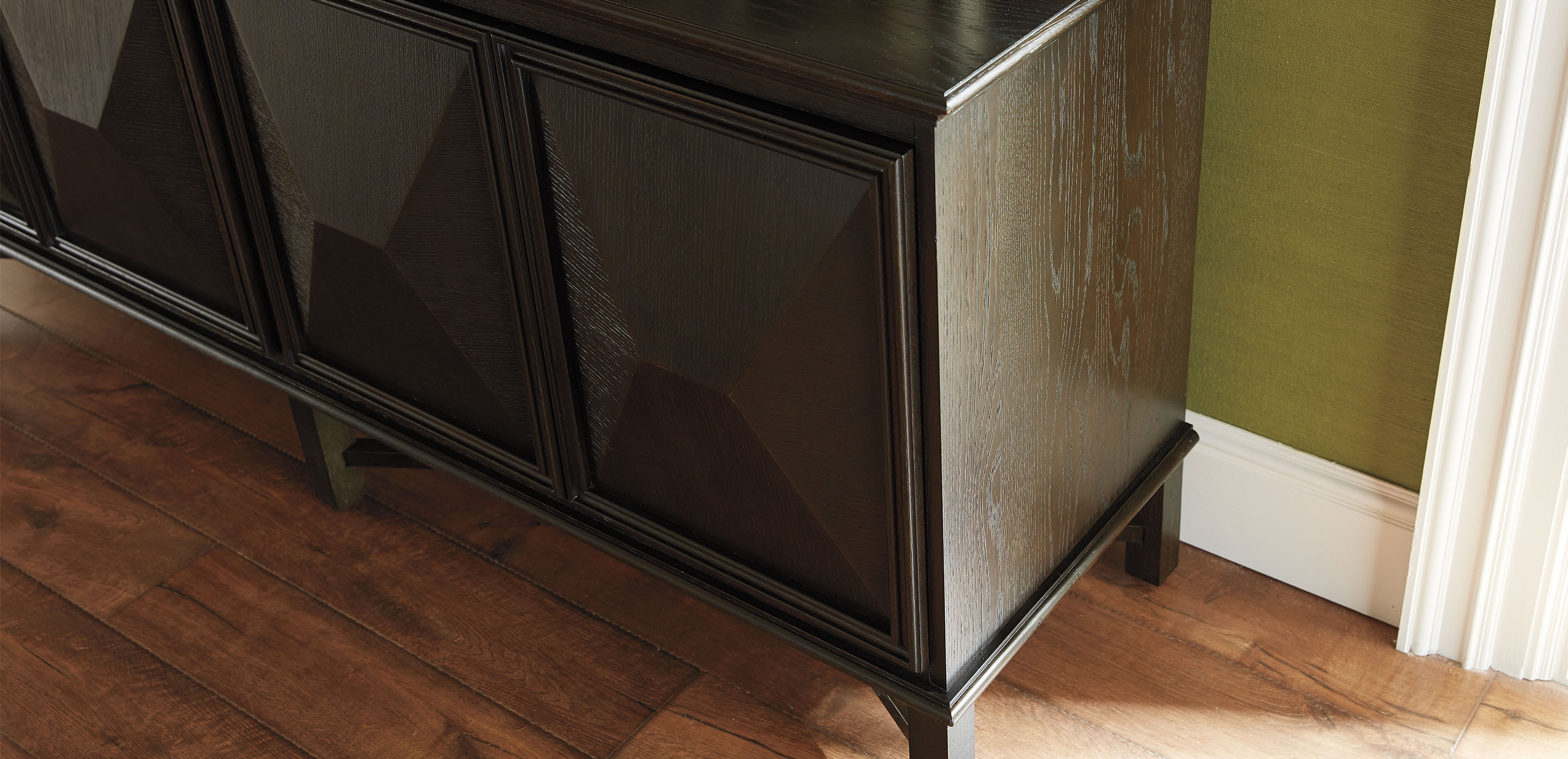 Burnt Umber (484) Finish Sample_2