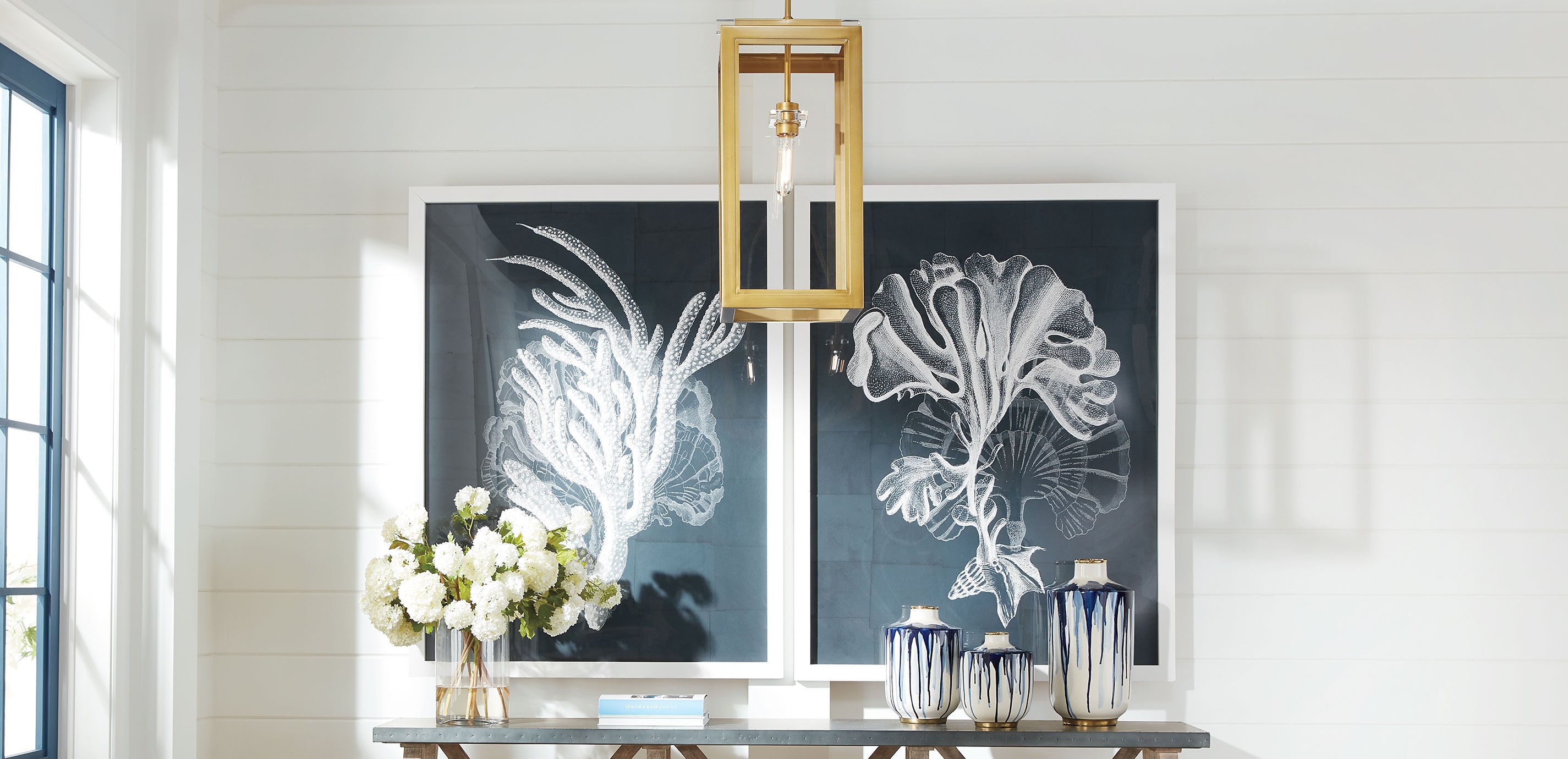 アクセサリー Ethan Percie Modern Pendant with Crystal Detail | Ethan Allen