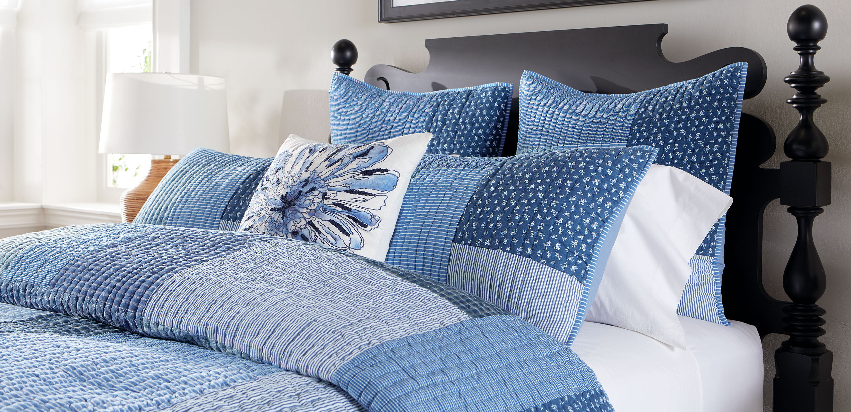 Oversized Bloom Pillow_3