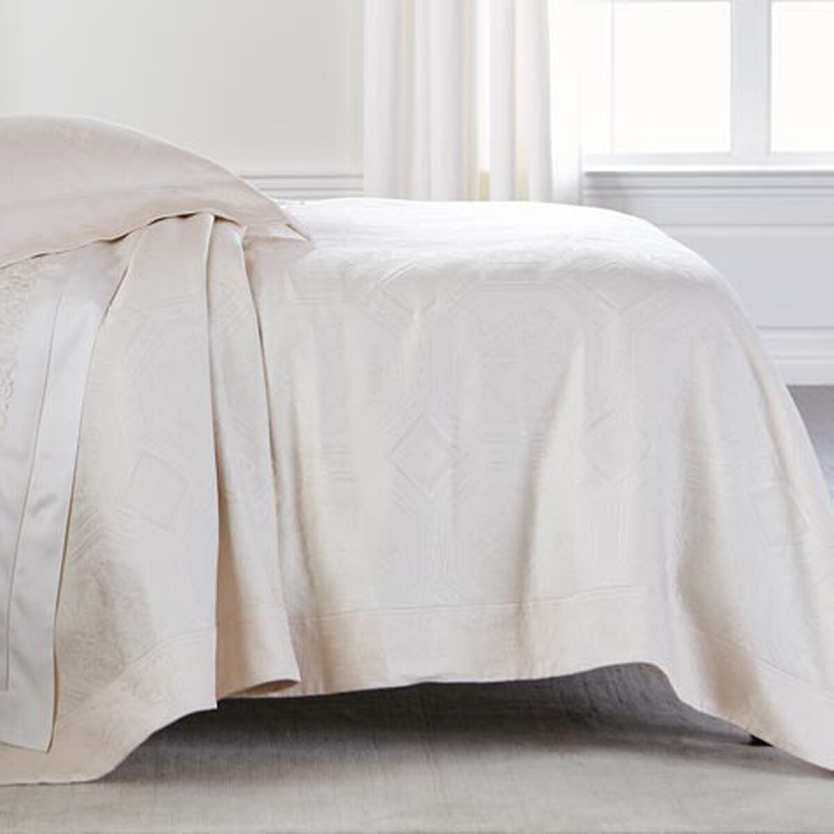 Olympia Matelassé Coverlet