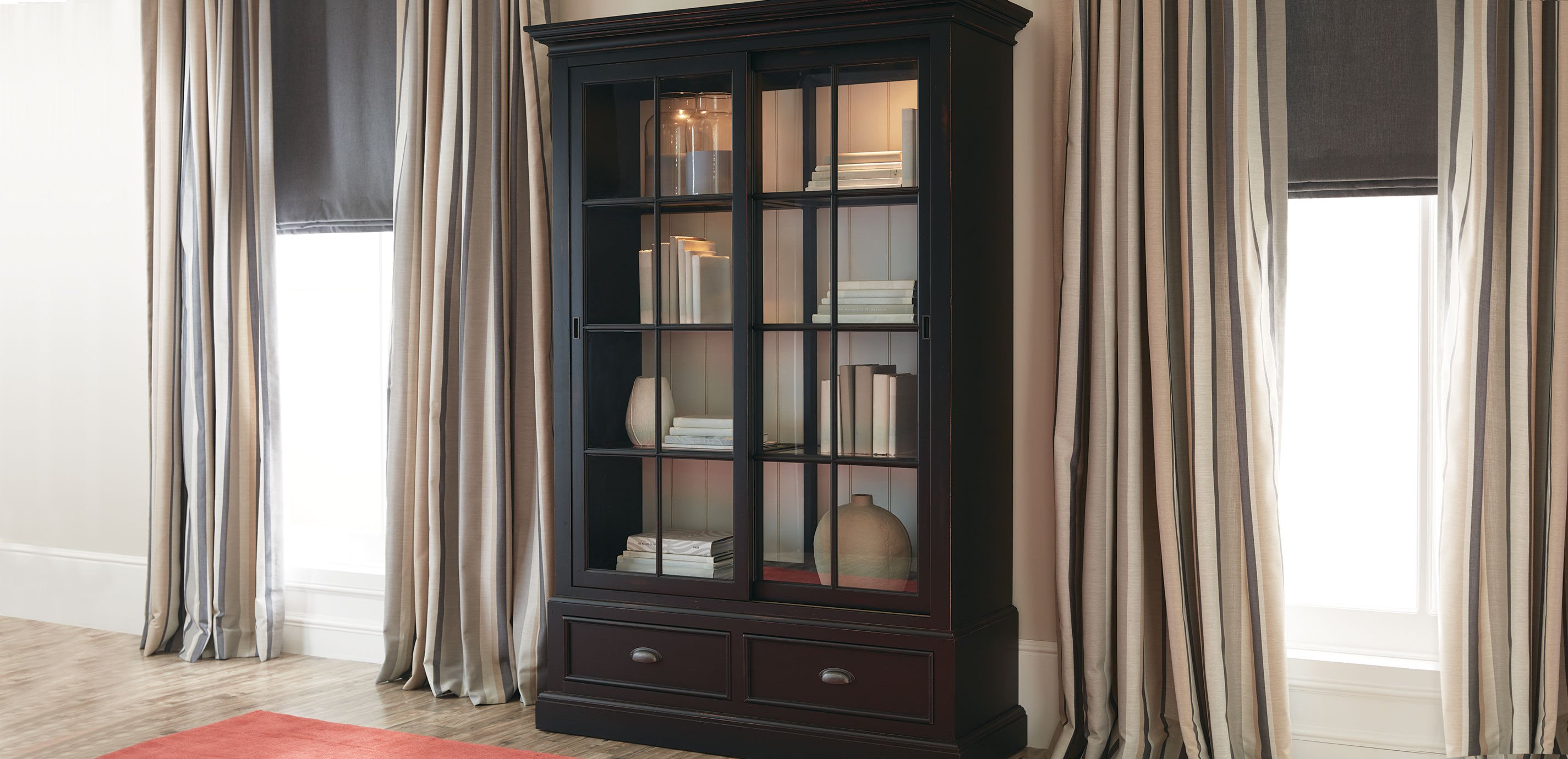 Ridgedale Display Cabinet_1