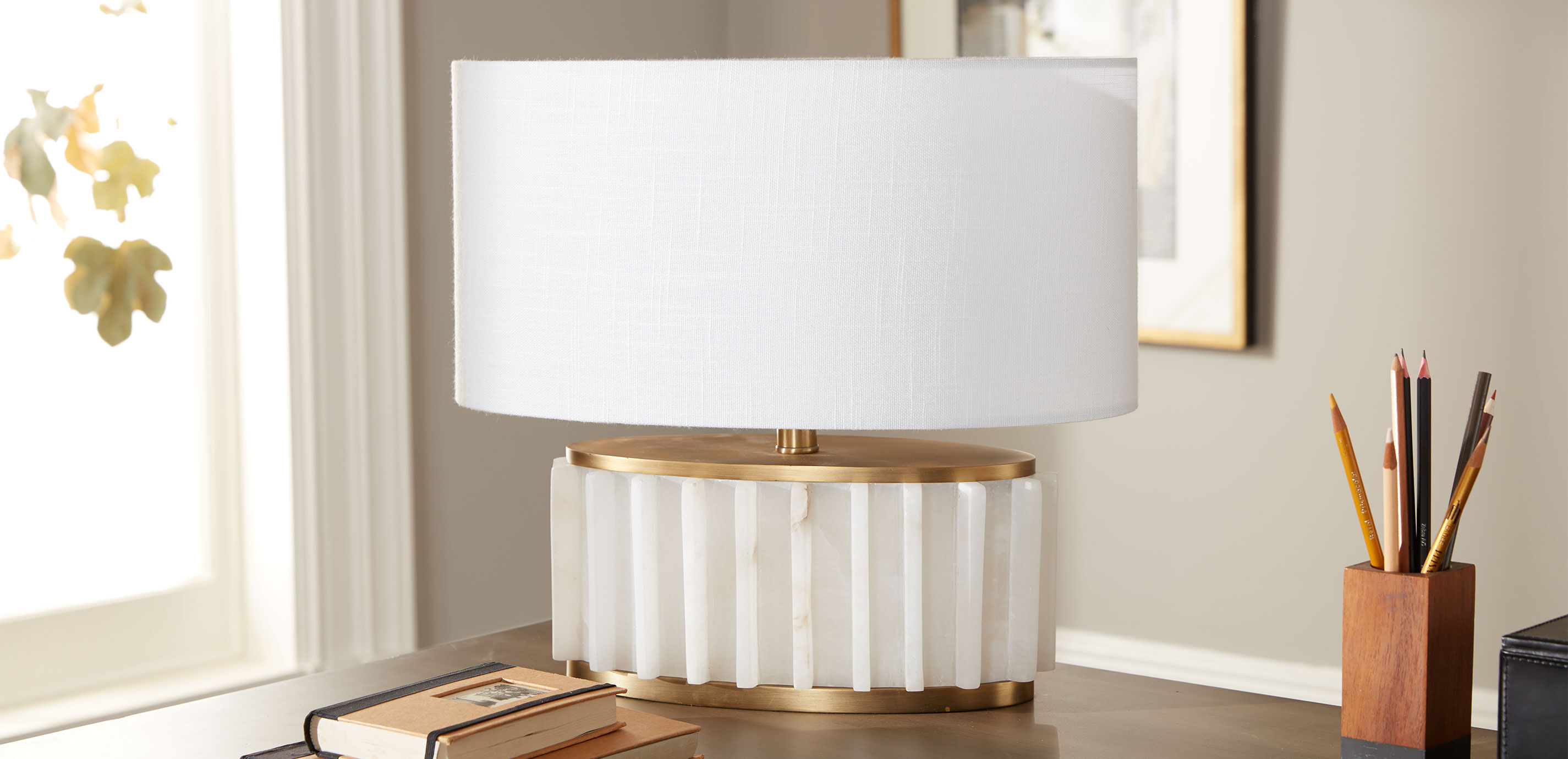 Farida Alabaster Desk Lamp_5