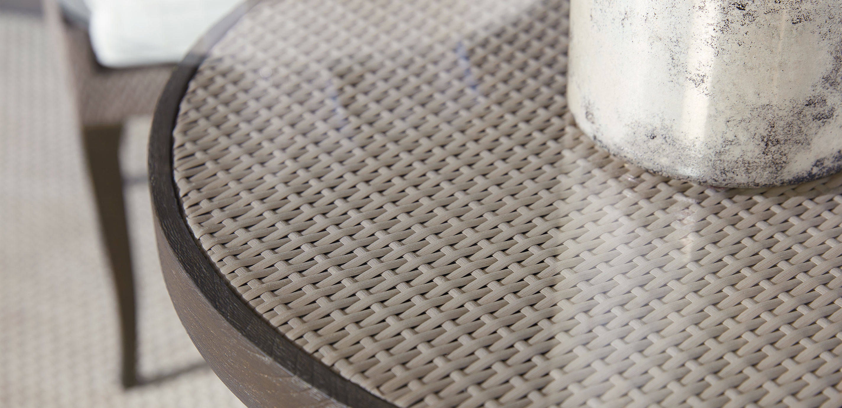 Somerly Round Pedestal Outdoor Dining Table_3