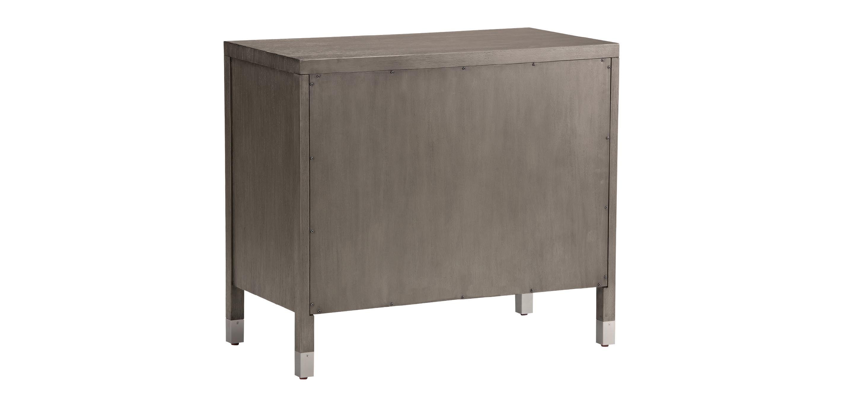 Valermo Three-Drawer Chest_4