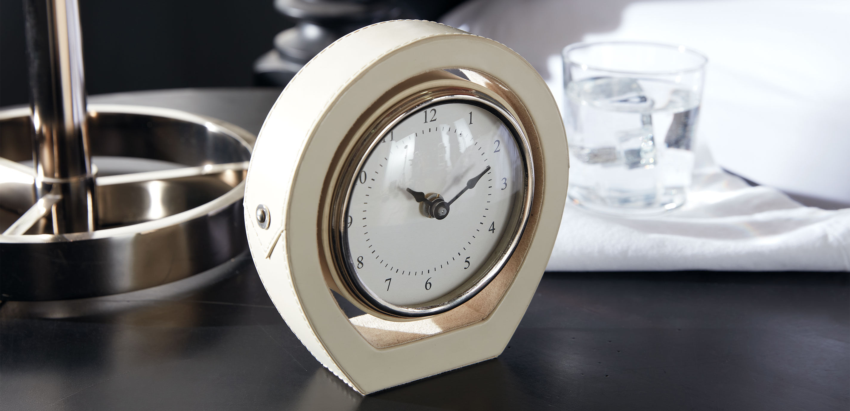 Ivory Leather Desk Clock_4