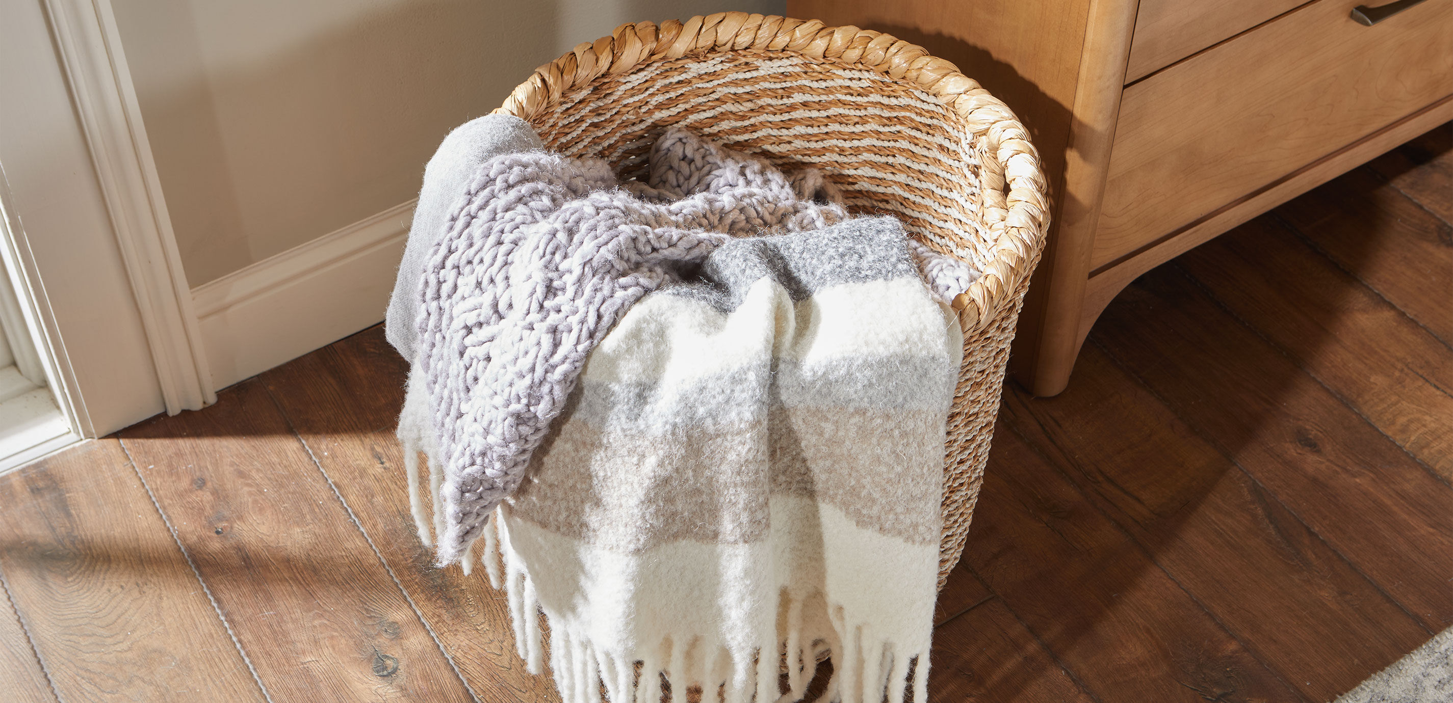 Neutral Stripe Alpaca Throw_3