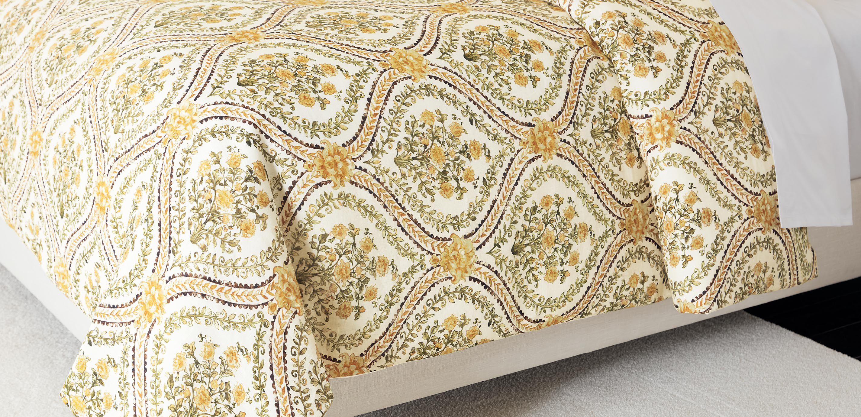 Gold Floral Duvet Cover and Shams Set_2