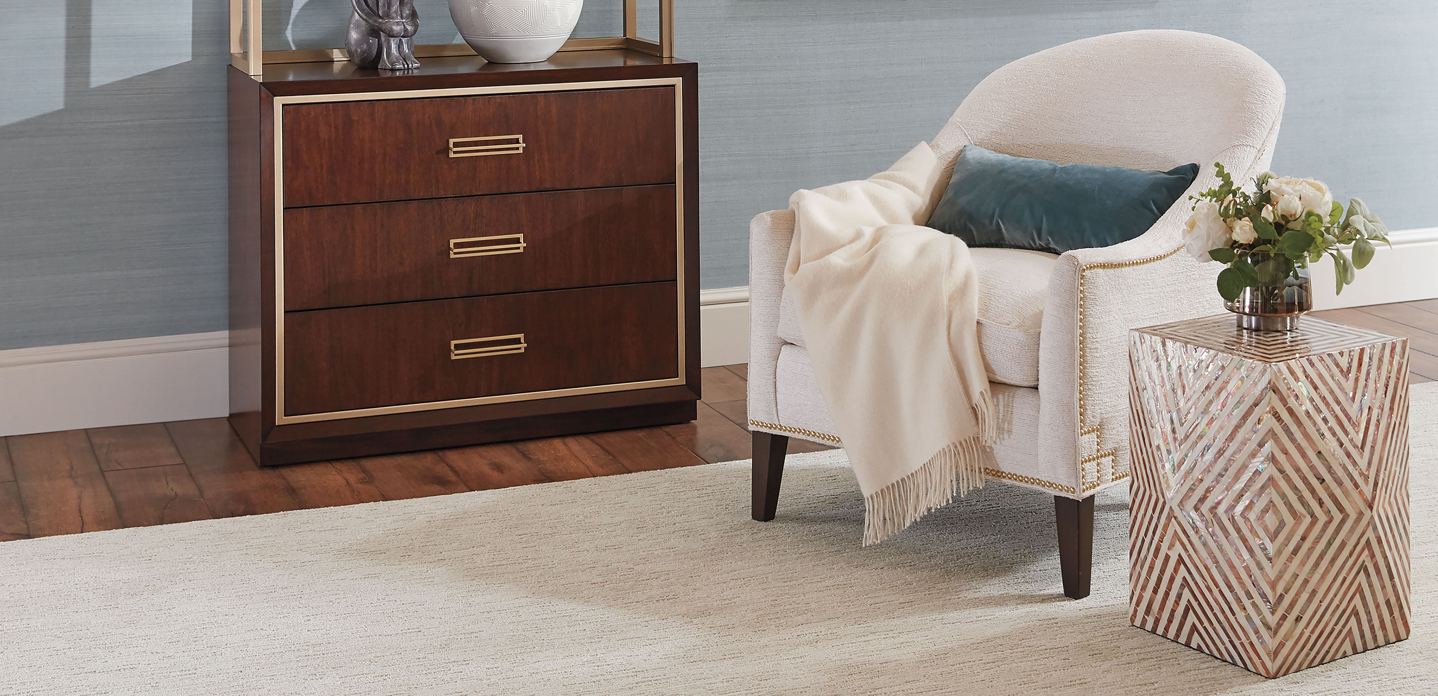 Faraday Classic Three-Drawer Cabinet_5