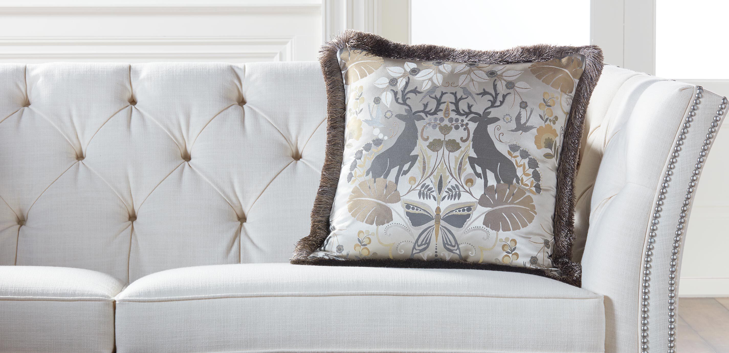 Flora and Fauna Jacquard Pillow_7