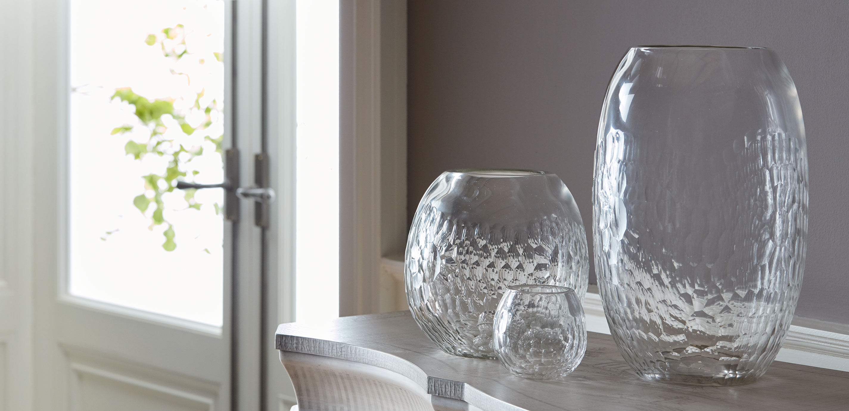 Naveah Clear Cut-Glass Vase_2