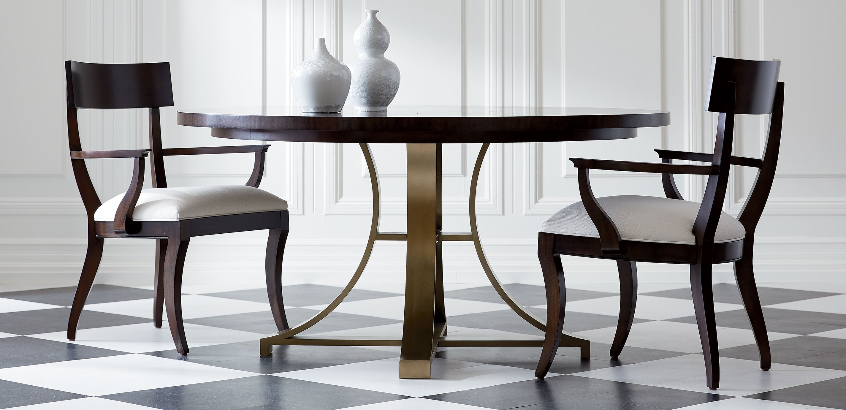 Klismos Armchair_2