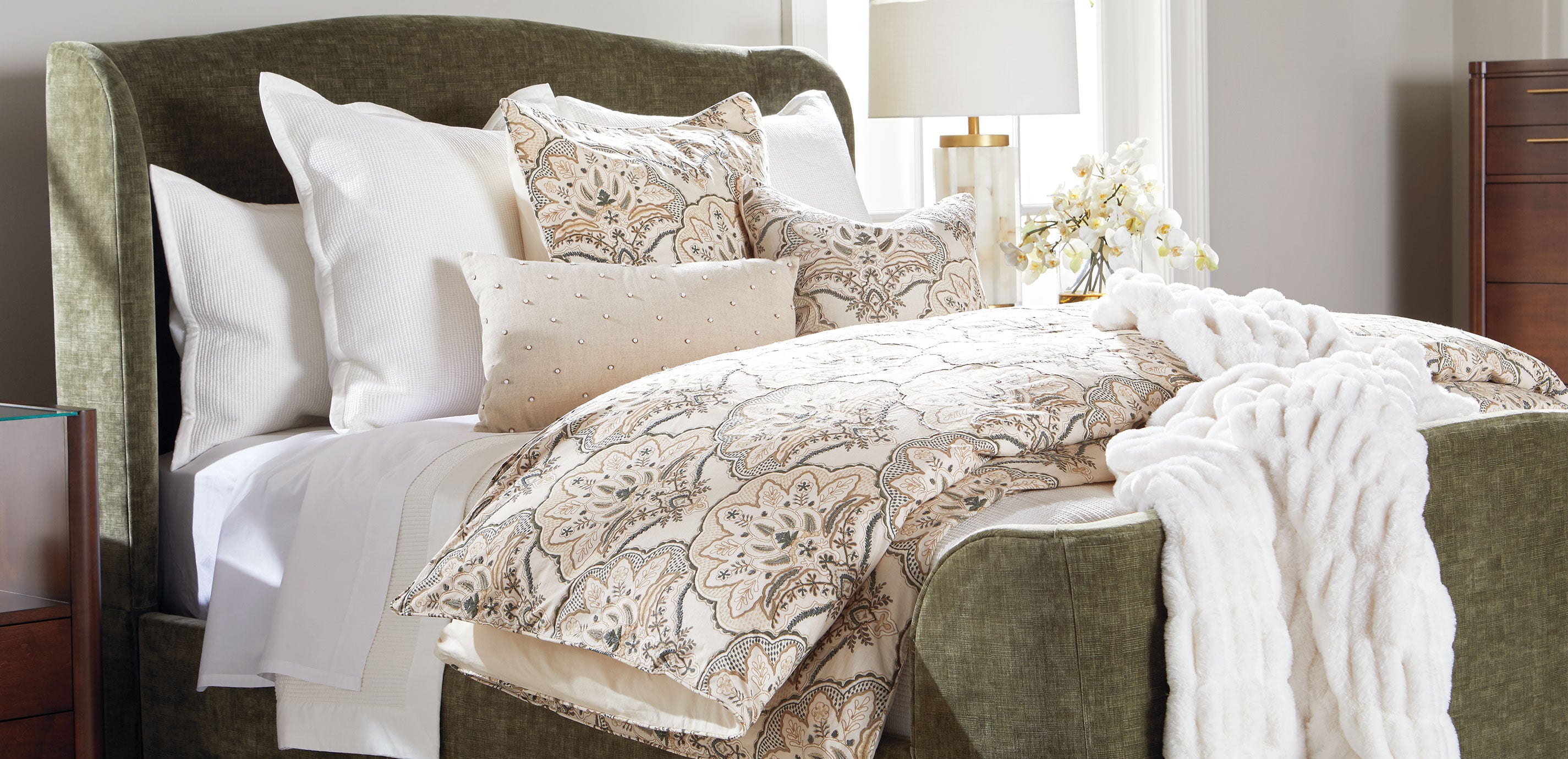 Monarch Duvet Cover and Shams Set_6