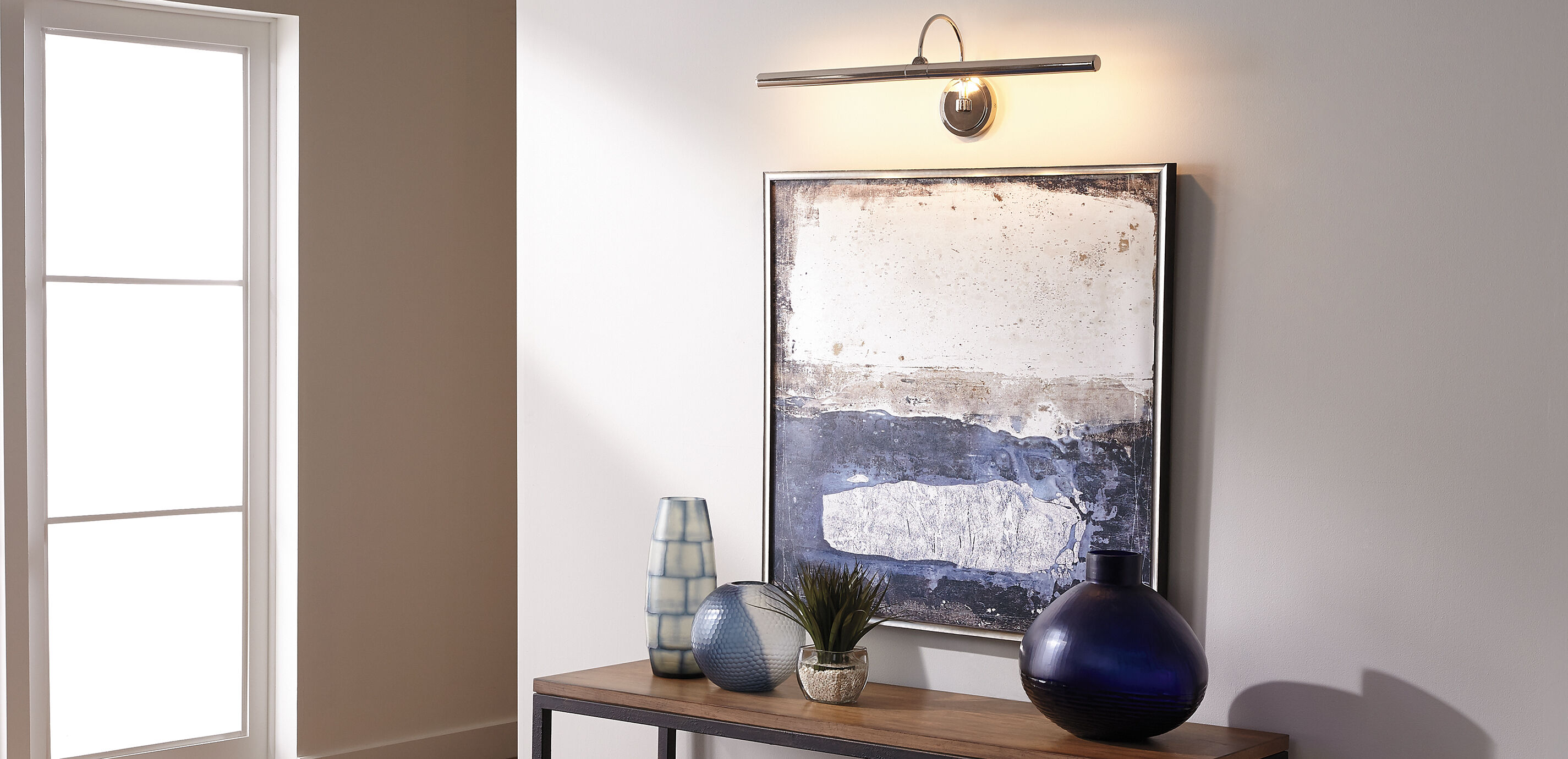 Fyn Minimalist Picture Light | Ethan Allen