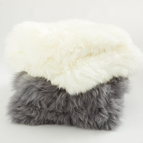 Sheepskin Throw Product Tile Hover Image 031678MST