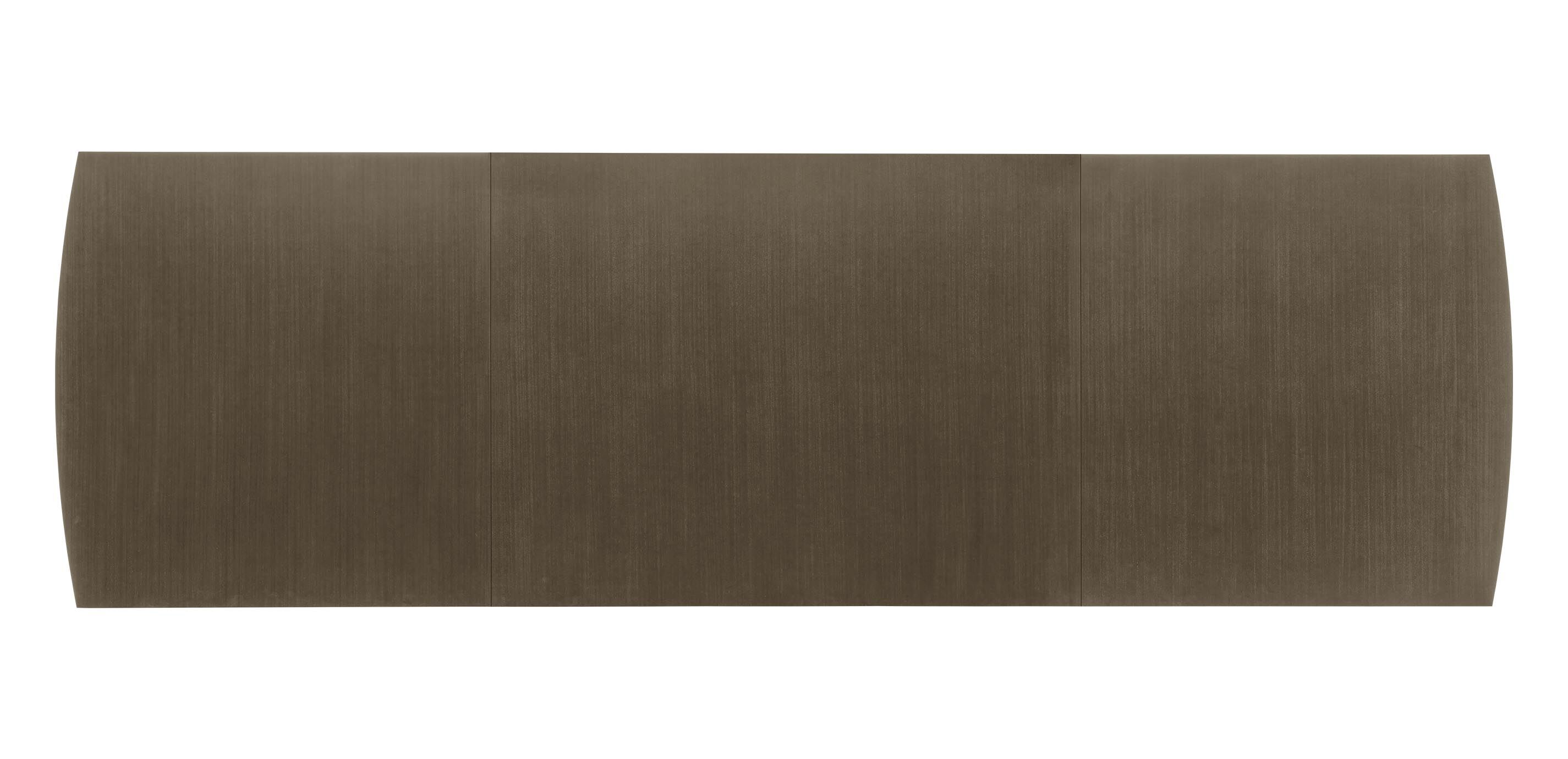 Evansview Grand Dining Table_3