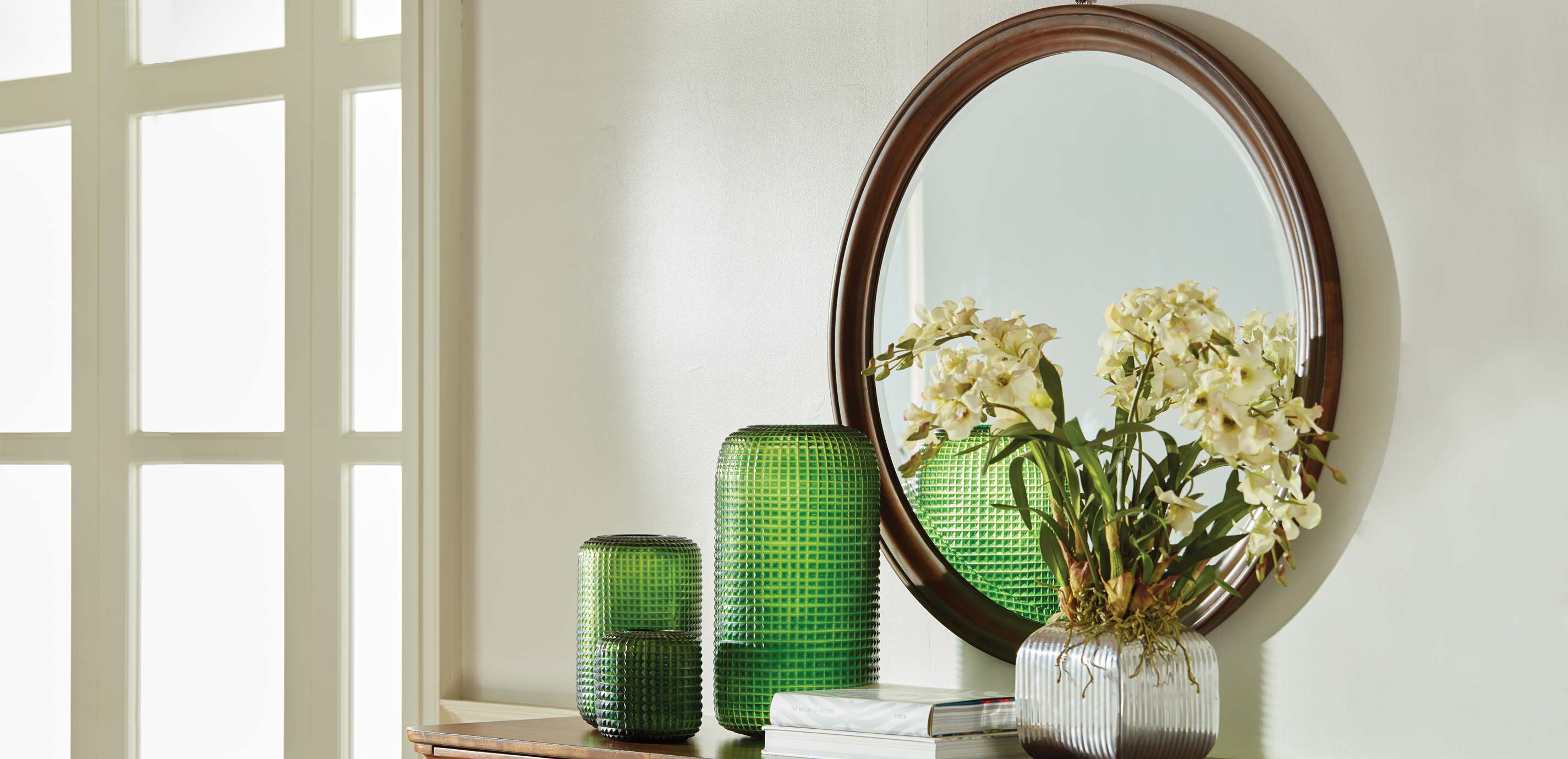 Medium Lucira Emerald Vase_6