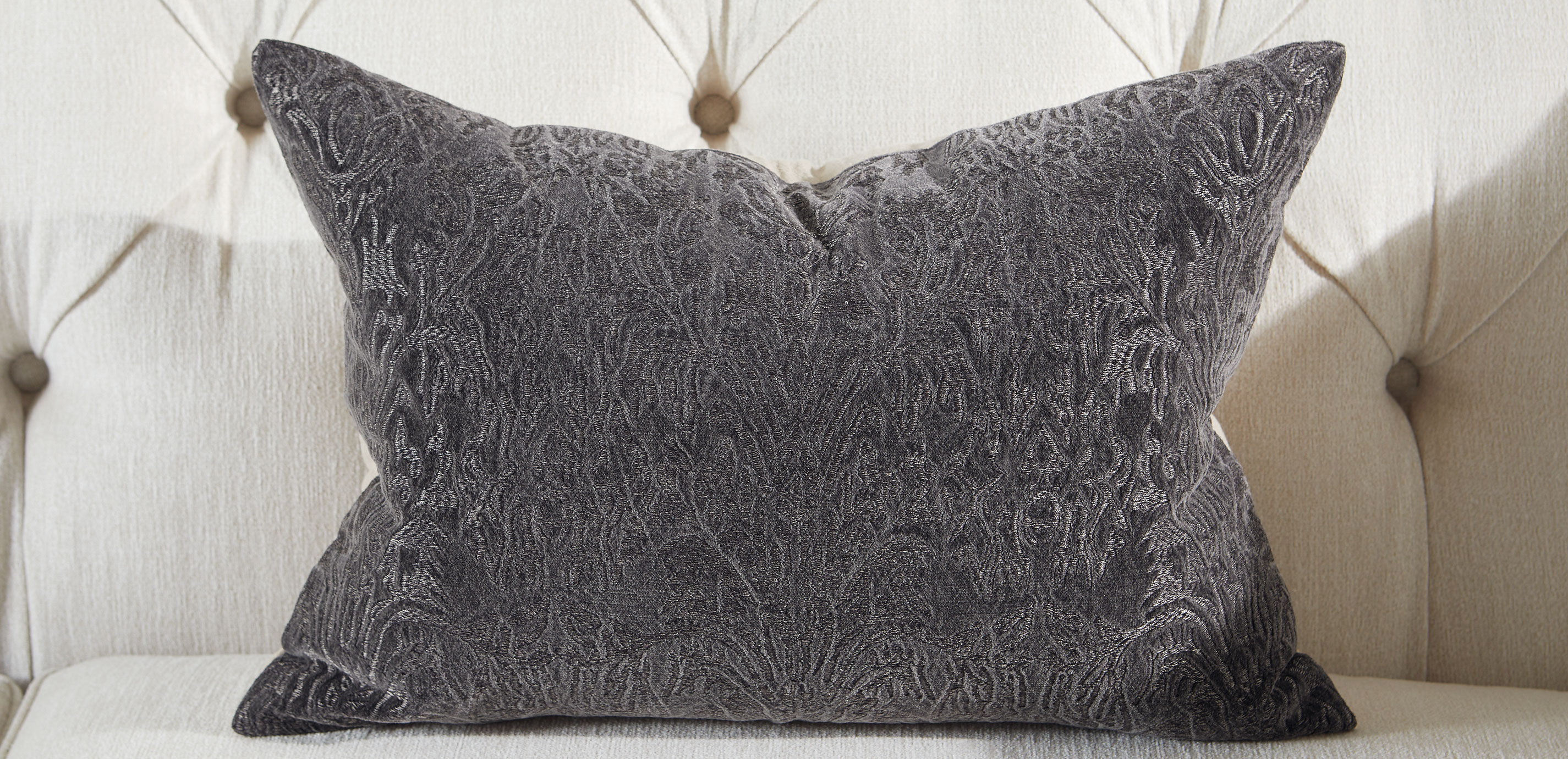 Distressed Chenille Pillow_2