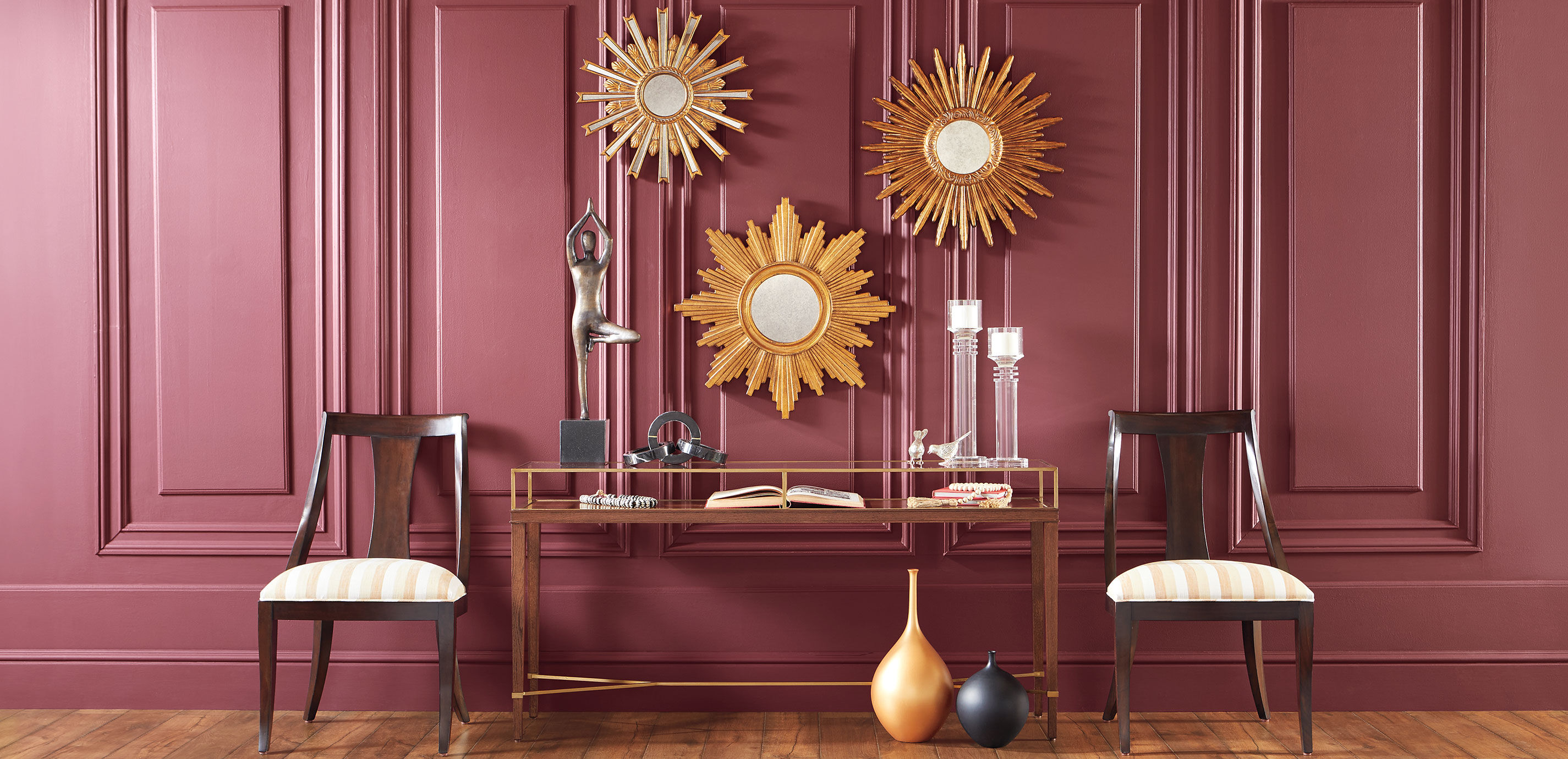 Issa Round Black Vase_7