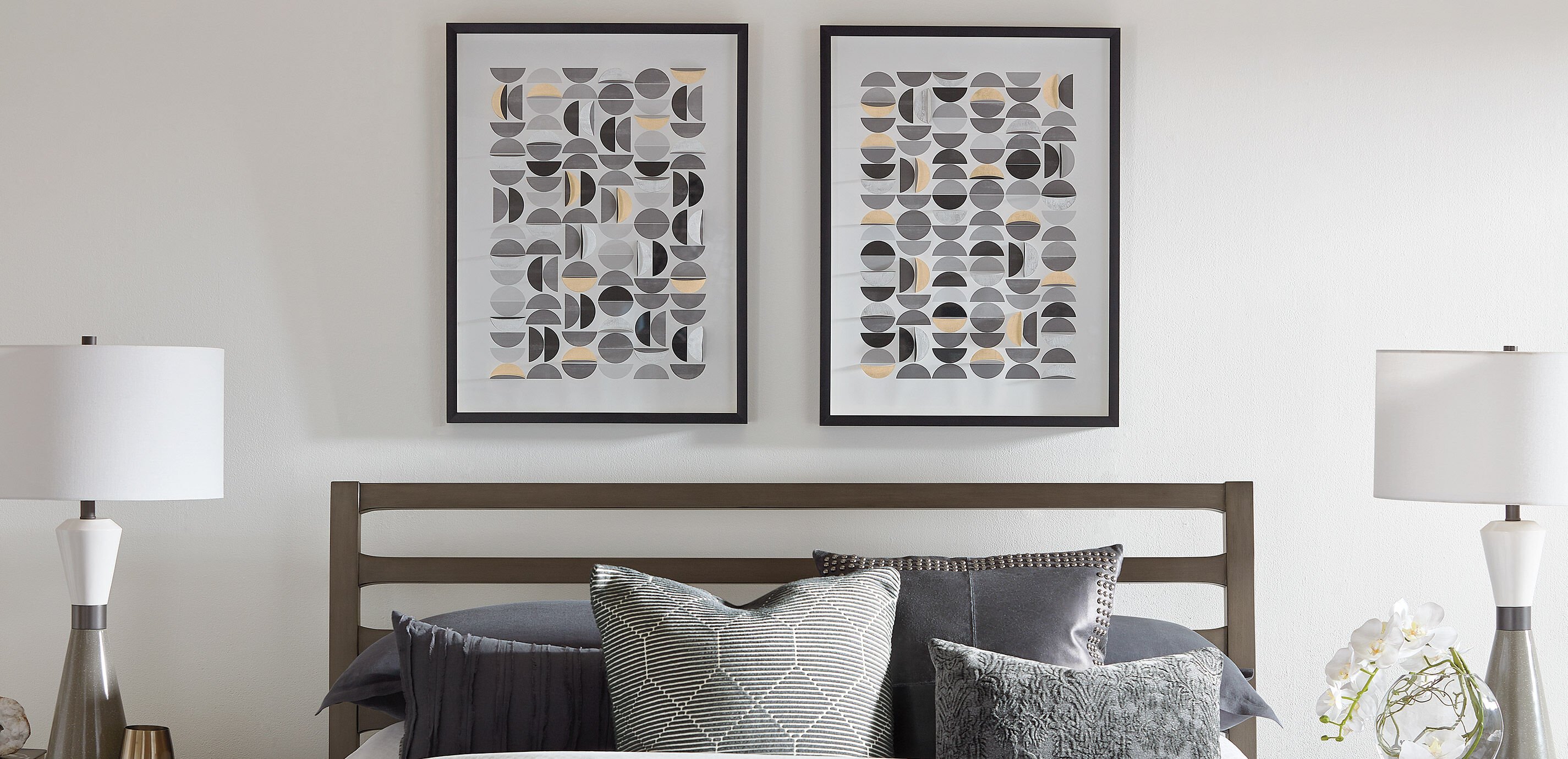 Monochrome Movement I_4