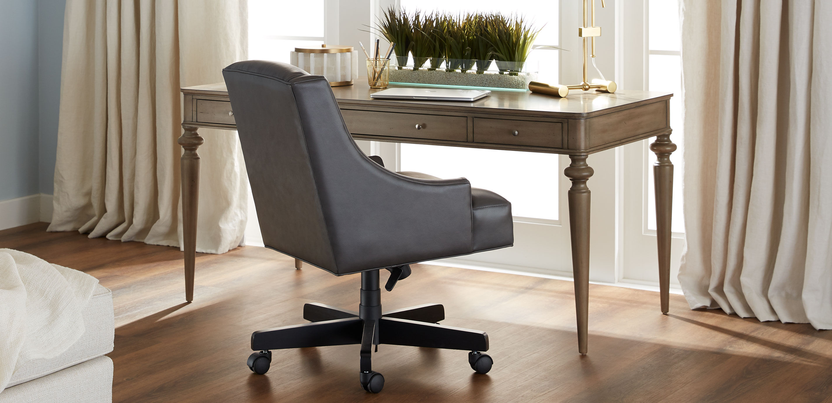 Custom Rounded-Corner Home Office Desk_7