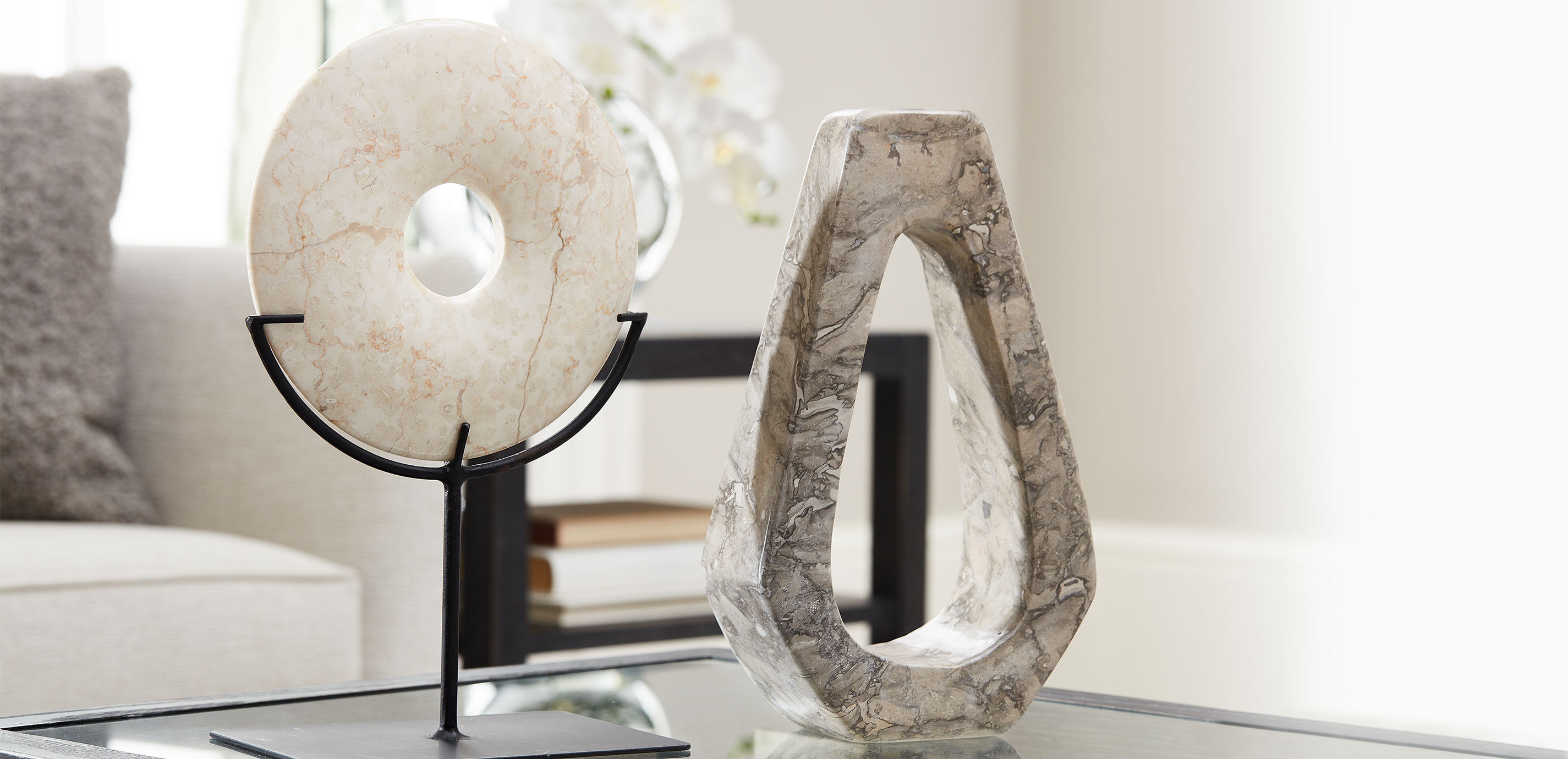 Odin Marble Disc on Stand_3
