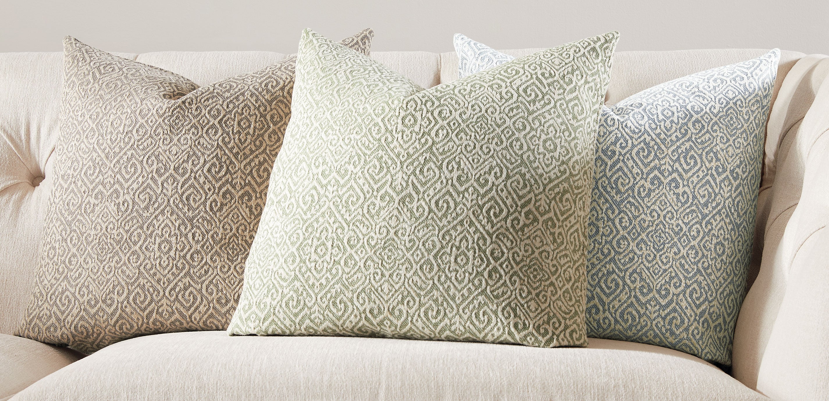 Athena Medallion Pillow_1