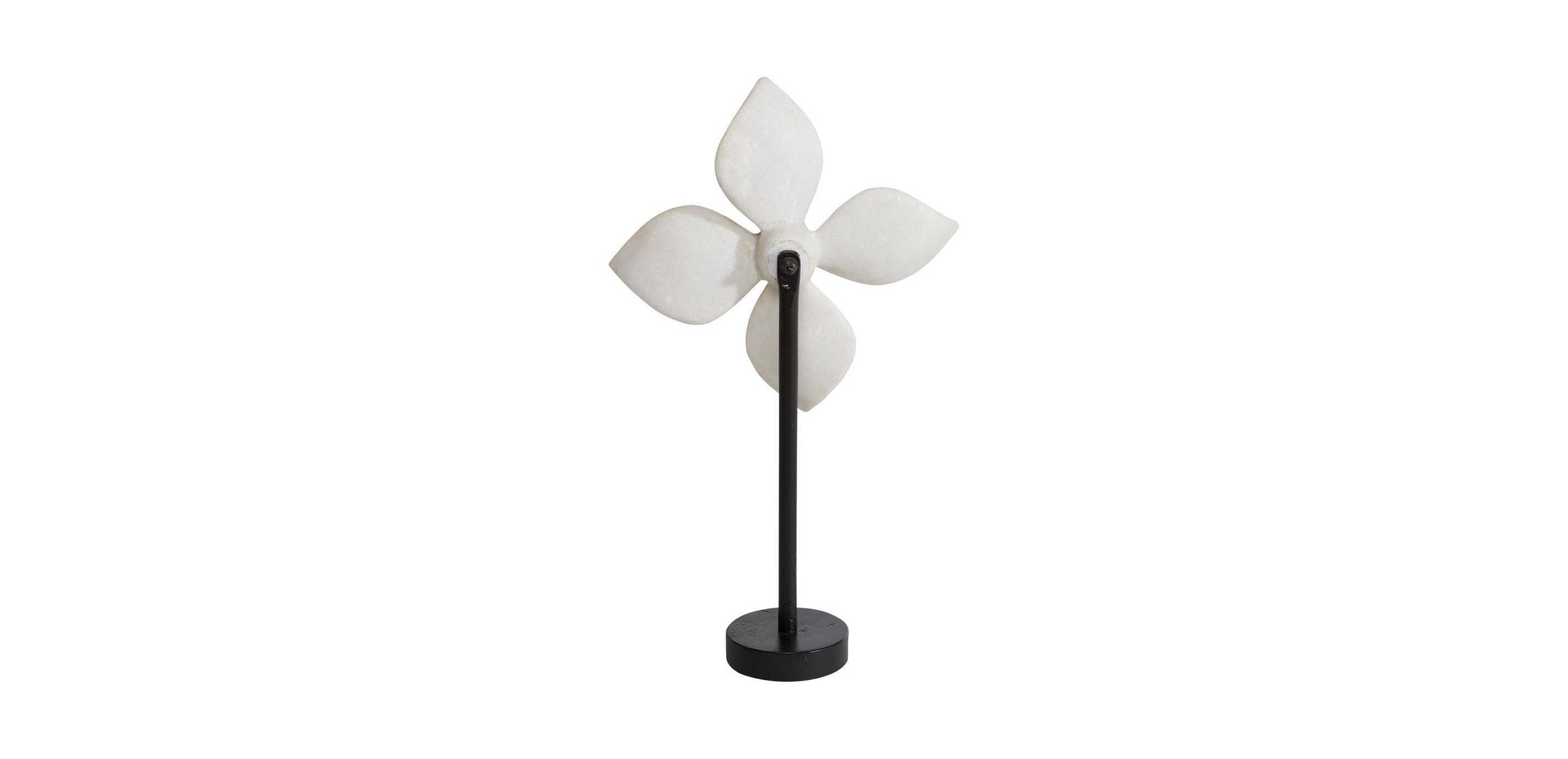 Kousa Flower on Stand_2