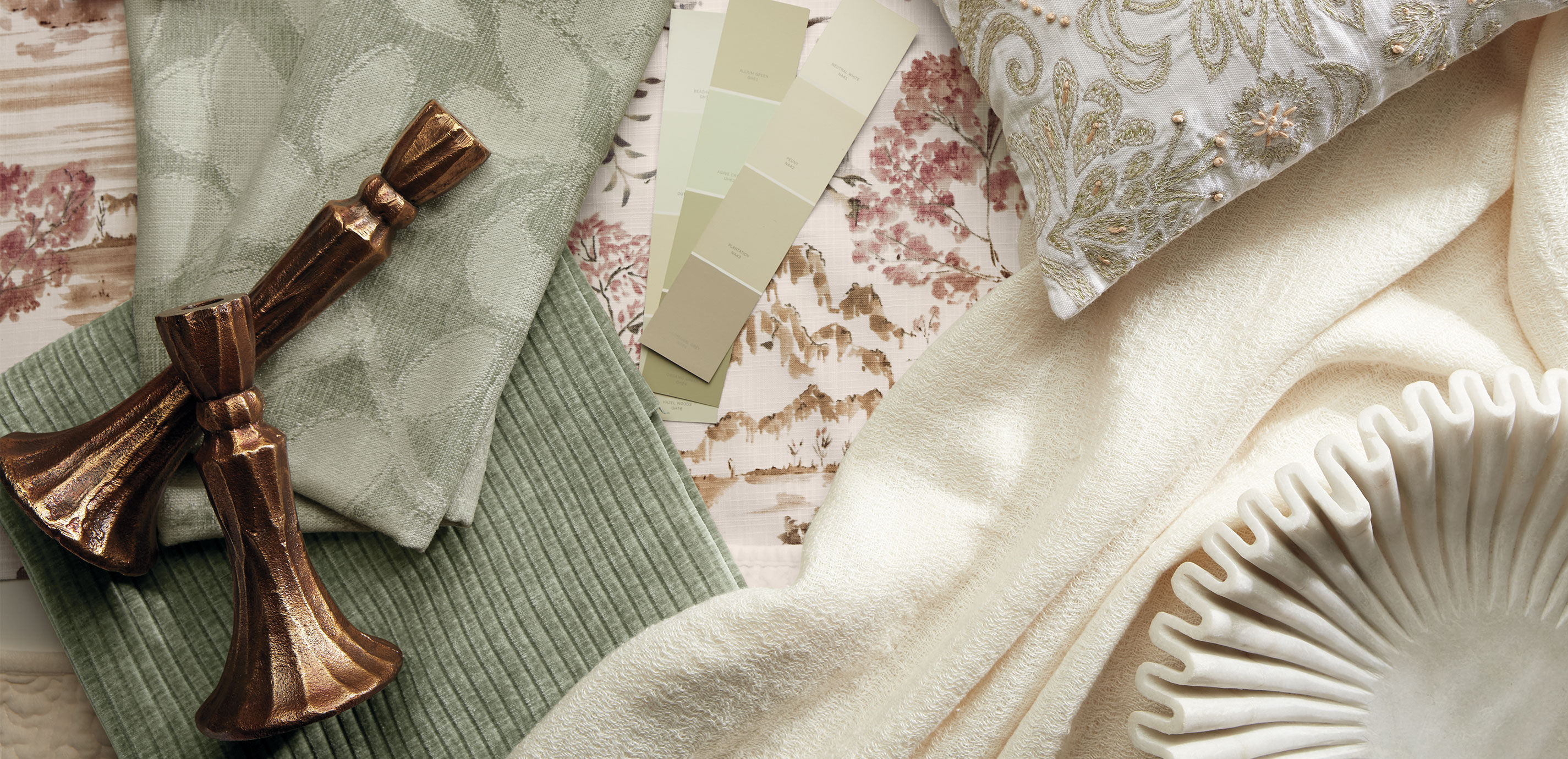 Caspius Antique Brass Candlestick_4