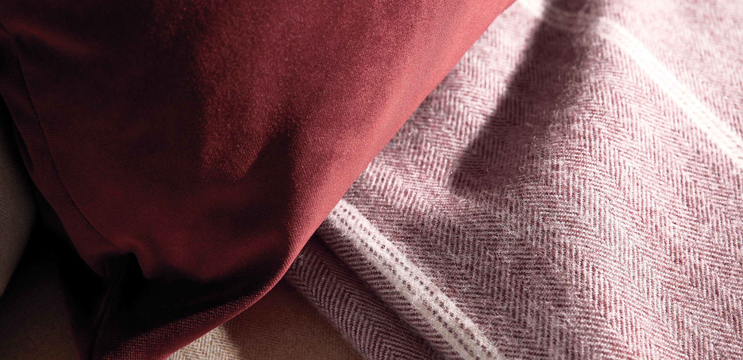 Velvet Square Pillow_7