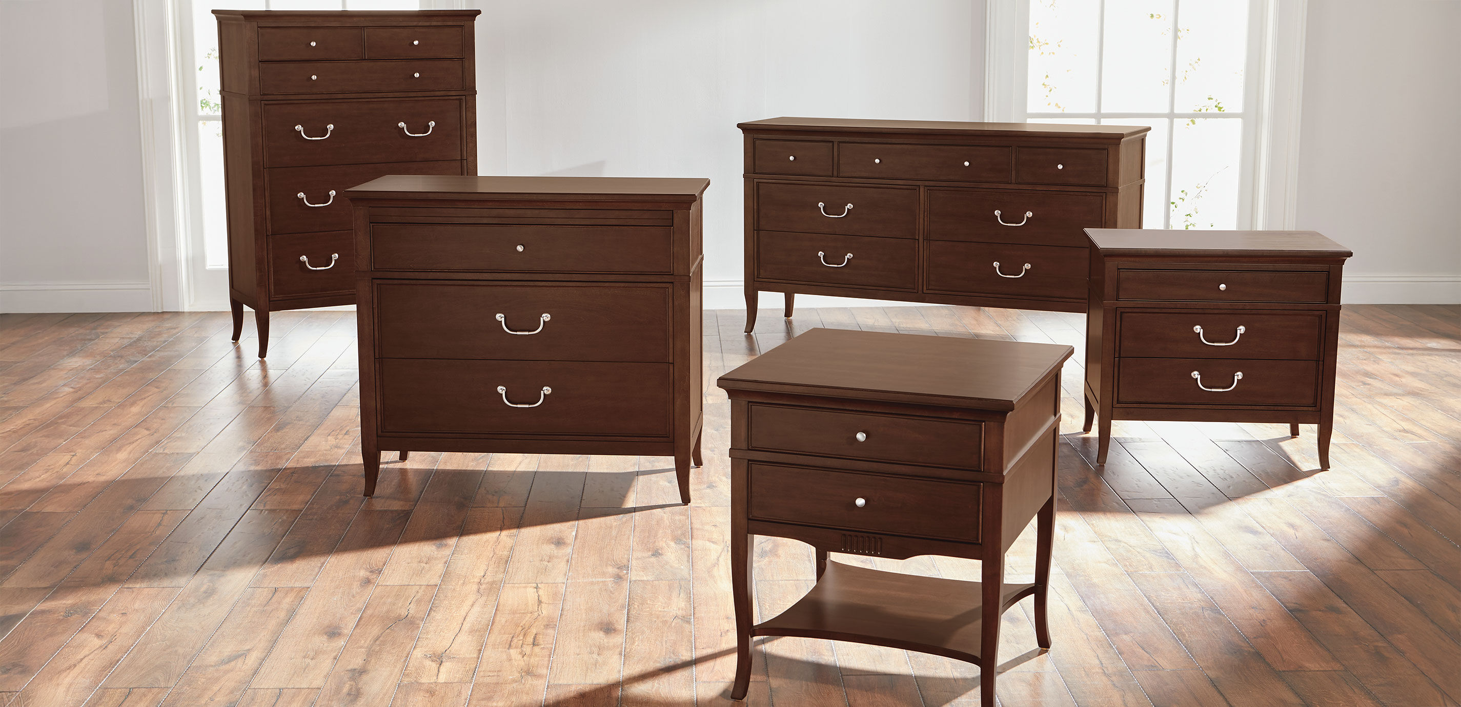 Paeton Three-Drawer Chest_6