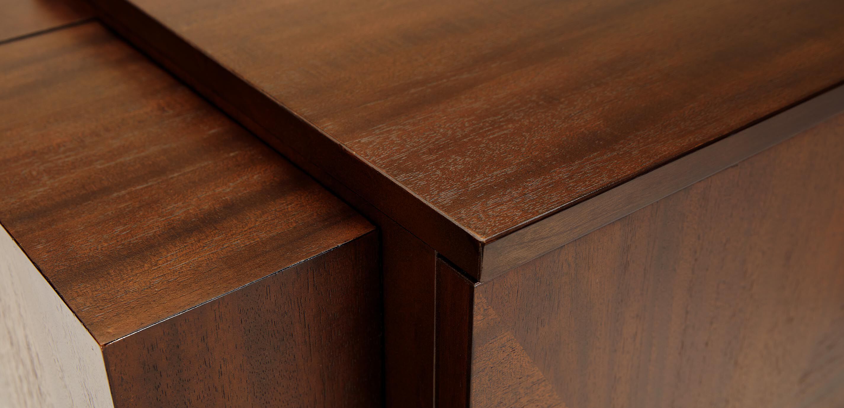 Armour Bar Cabinet_11